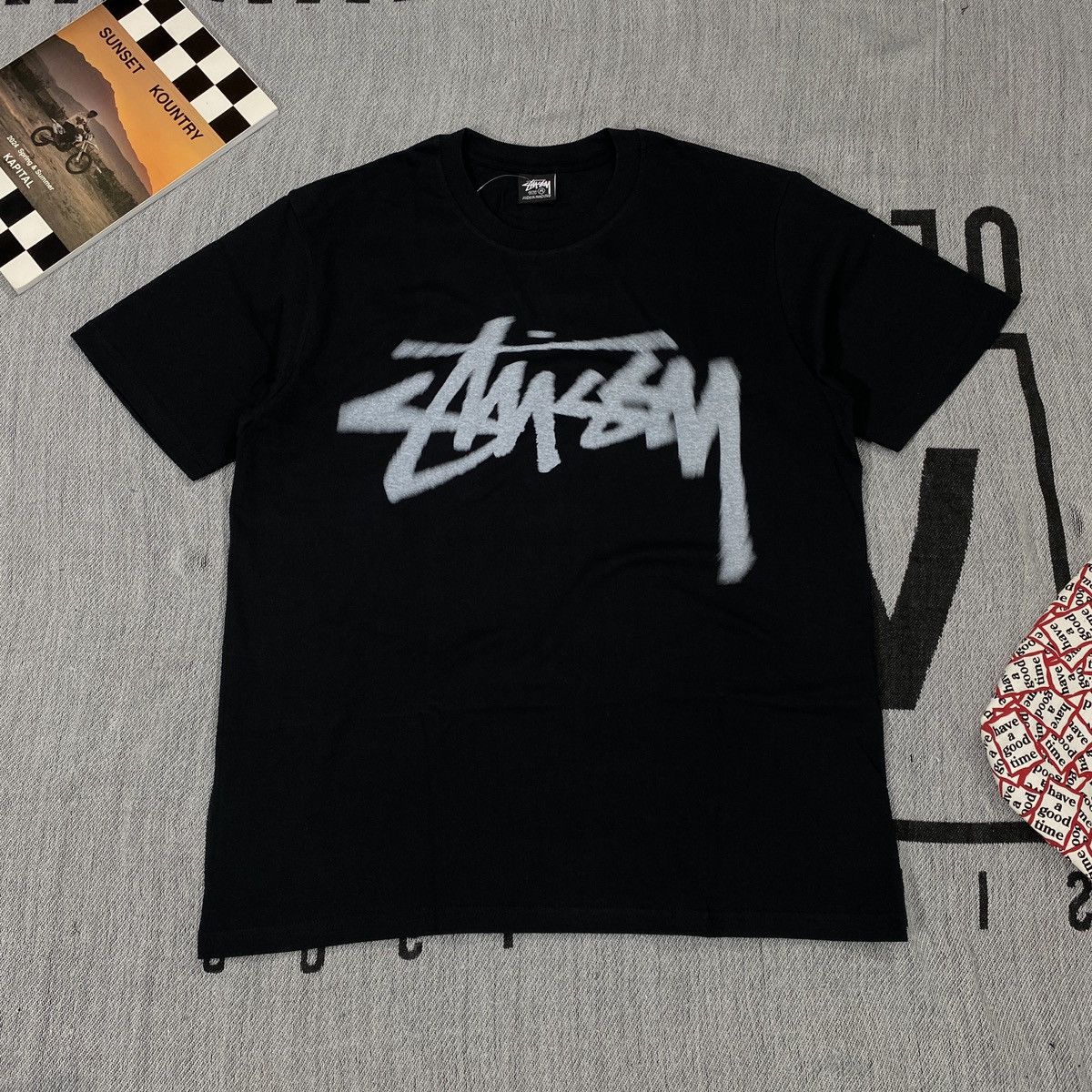 image of Stussy Dizzy Blur Logo Tee Medium in Black, Men's