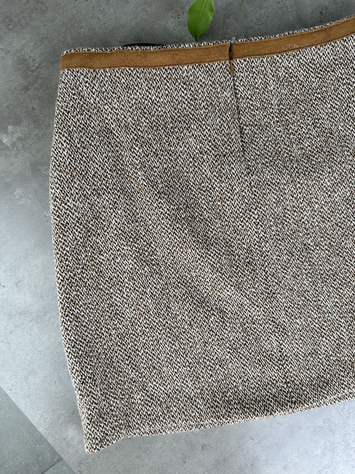 Gianfranco Ferre Geanfranko Ferre Wool Skirt Size 28" / US 6 / IT 42 - 10 Thumbnail
