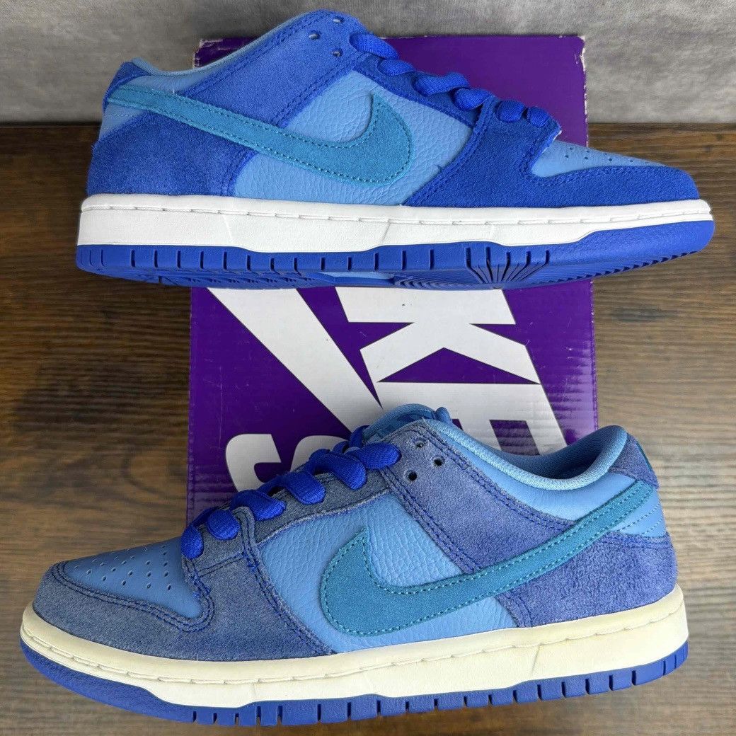 Nike NEW Nike SB Dunk Low Blue Raspberry Size 5 / 6.5W DM0807-400 Size US 5 / EU 37 - 3 Thumbnail