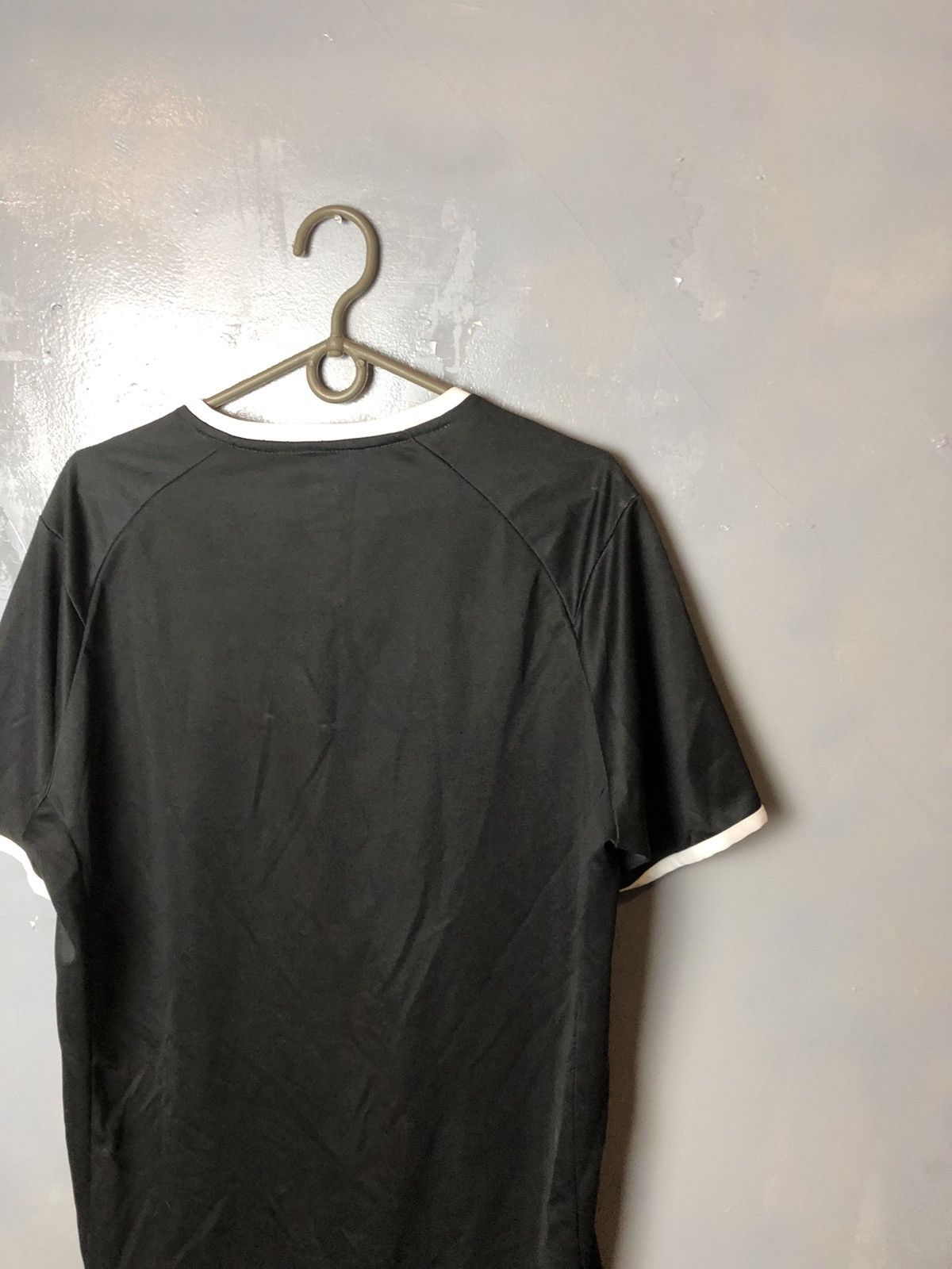 Errea Men’s soccer jersey errea soccer jersey size L Size US L / EU 52-54 / 3 - 7 Thumbnail