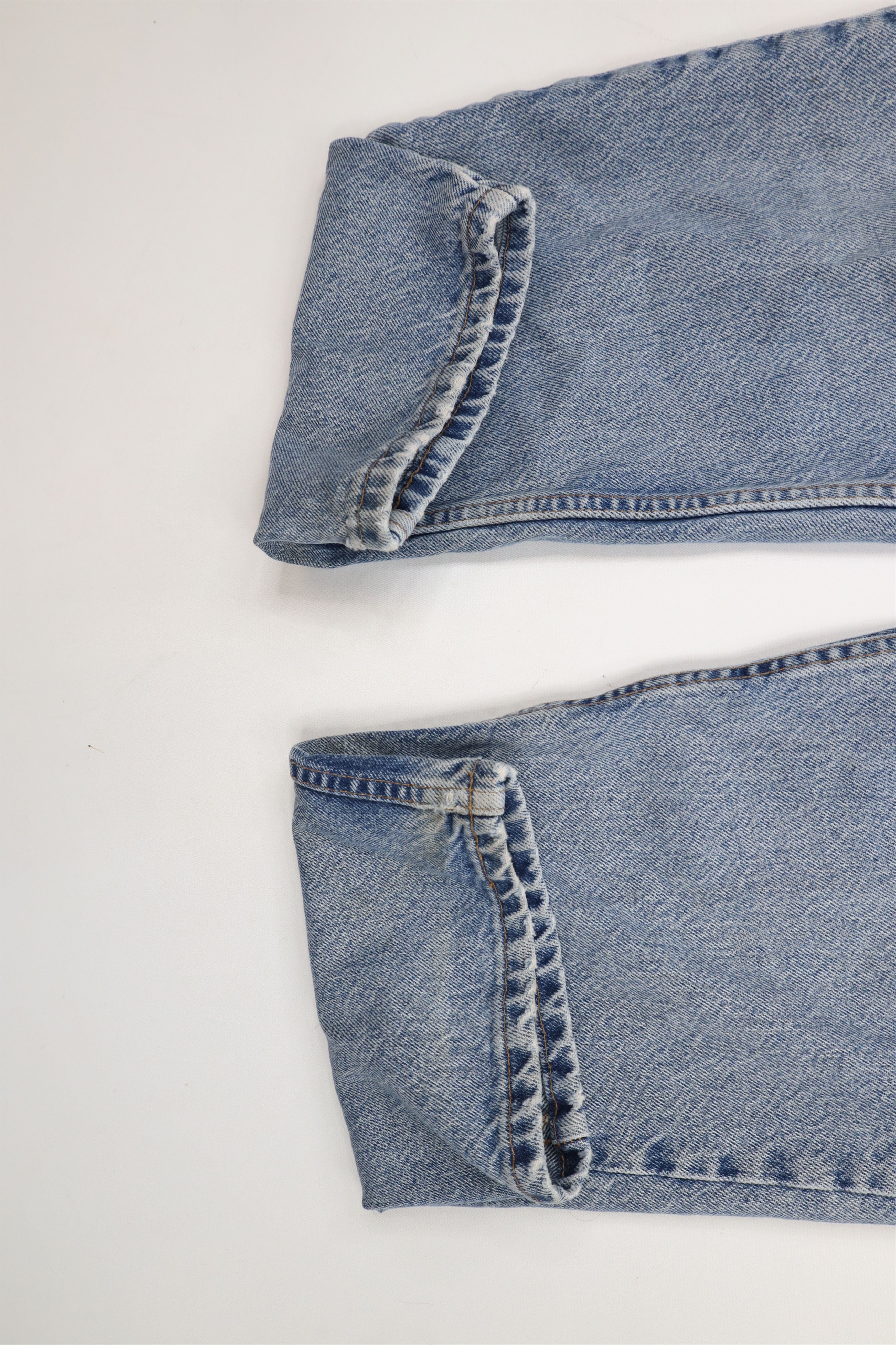 Tommy Hilfiger × Vintage Vintage 90s Tommy Hilfiger Spell Out Straight Leg Jeans USA Size US 34 / EU 50 - 5 Thumbnail