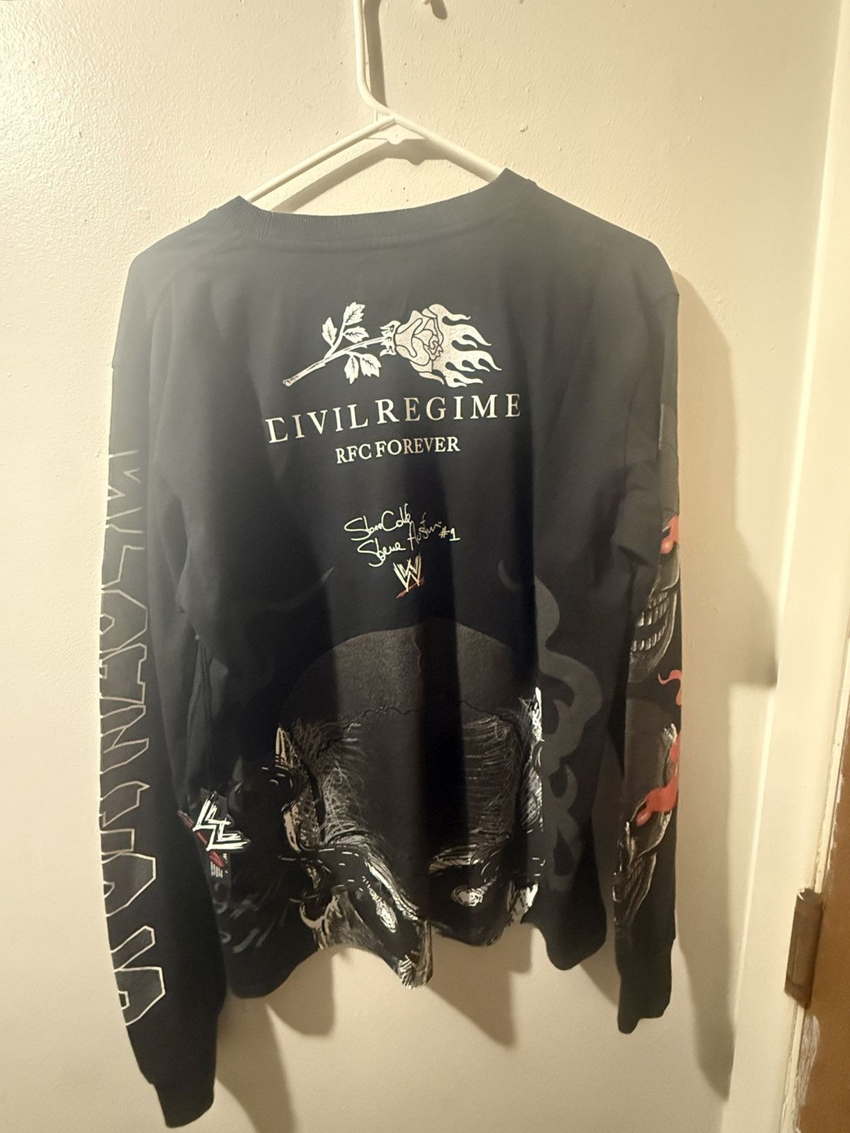 Civil Regime Civil regime x WWE Size US L / EU 52-54 / 3 - 3 Thumbnail