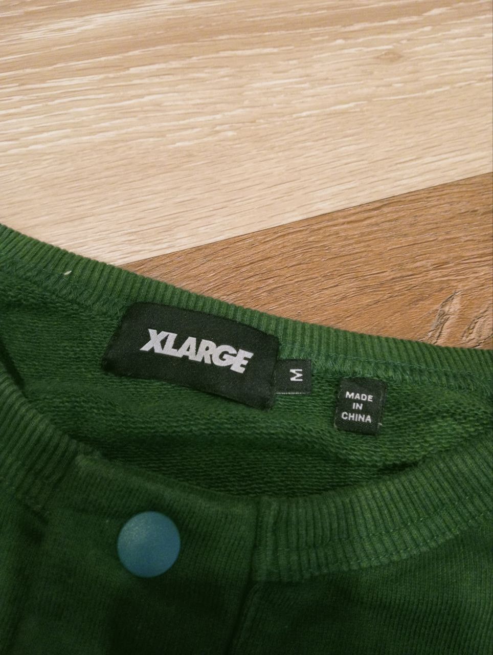 Xlarge VINTAGE XLARGE HALF BUTTON SWEATSHIRT - SIZE M Size US M / EU 48-50 / 2 - 5 Thumbnail