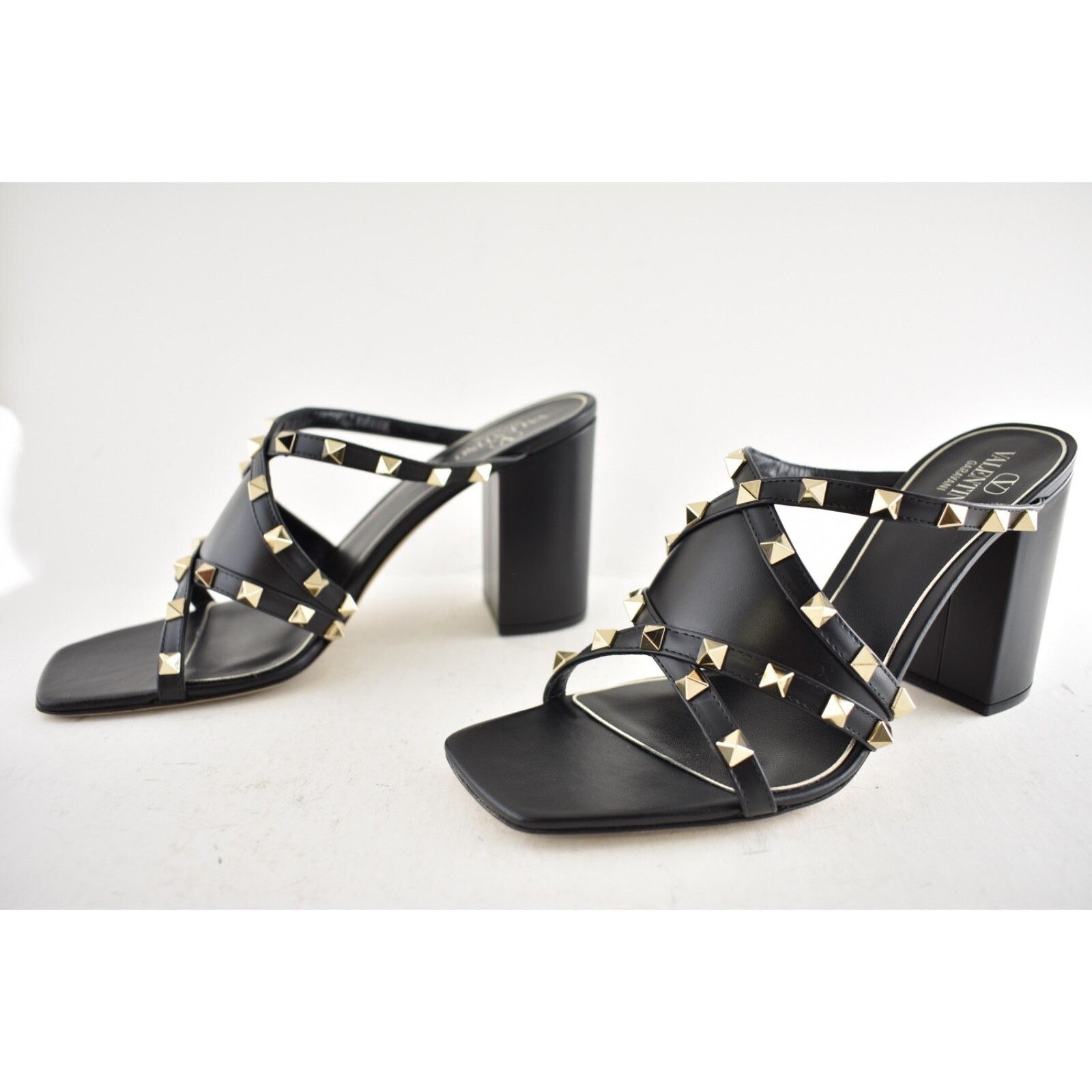 Valentino Valentino Rockstud Crisscross Leather Black Strappy Pump Size US 9.5 / IT 39.5 - 12 Thumbnail