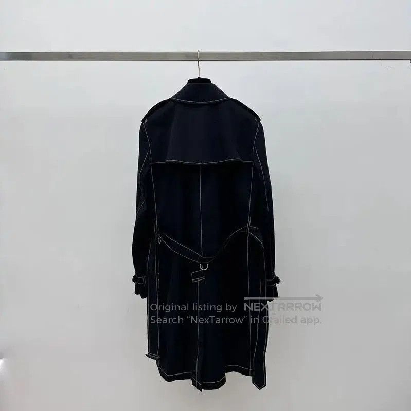 Burberry Burberry Black Women's Trench Coat. Size M / US 6-8 / IT 42-44 - 2 Thumbnail