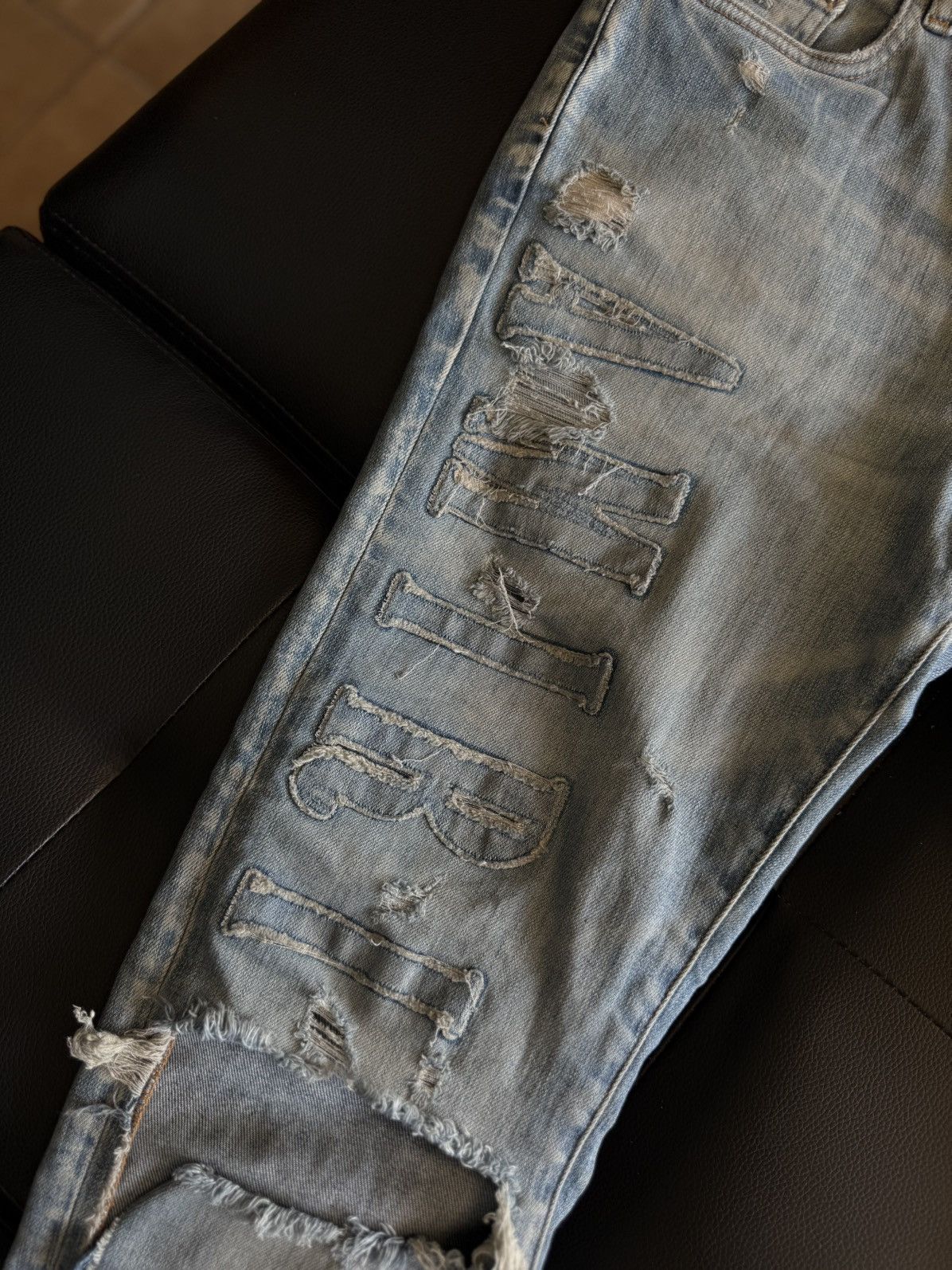 Amiri Amiri Distressed Blue Jeans Size 32 Size US 32 / EU 48 - 6 Thumbnail
