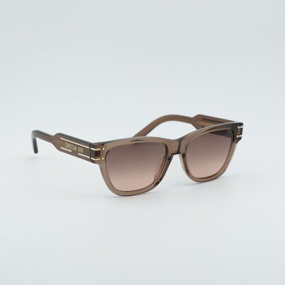 Dior Dior DIORSIGNATURE S6U 64F1 Sunglasses Brown Square Frame Size ONE SIZE - 1 Thumbnail
