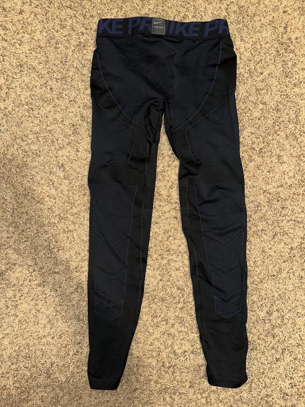 Nike Rare Nike Pro Hyperwarm Gamme Hyperwarm Black Blue Tights Size US 34 / EU 50 - 7 Thumbnail