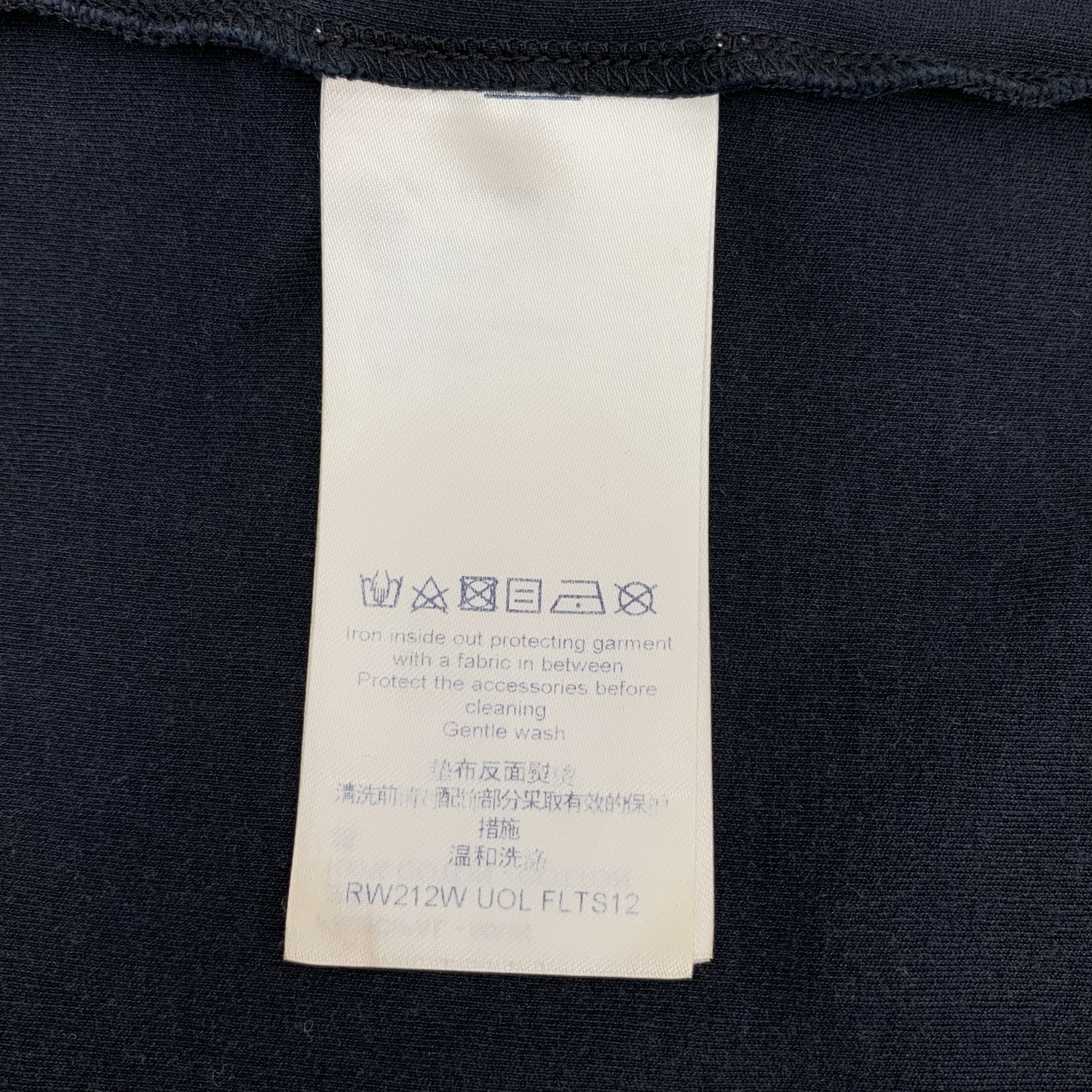 Louis Vuitton Louis Vuitton Logo Print T-Shirt Black (L) Size US L / EU 52-54 / 3 - 7 Thumbnail