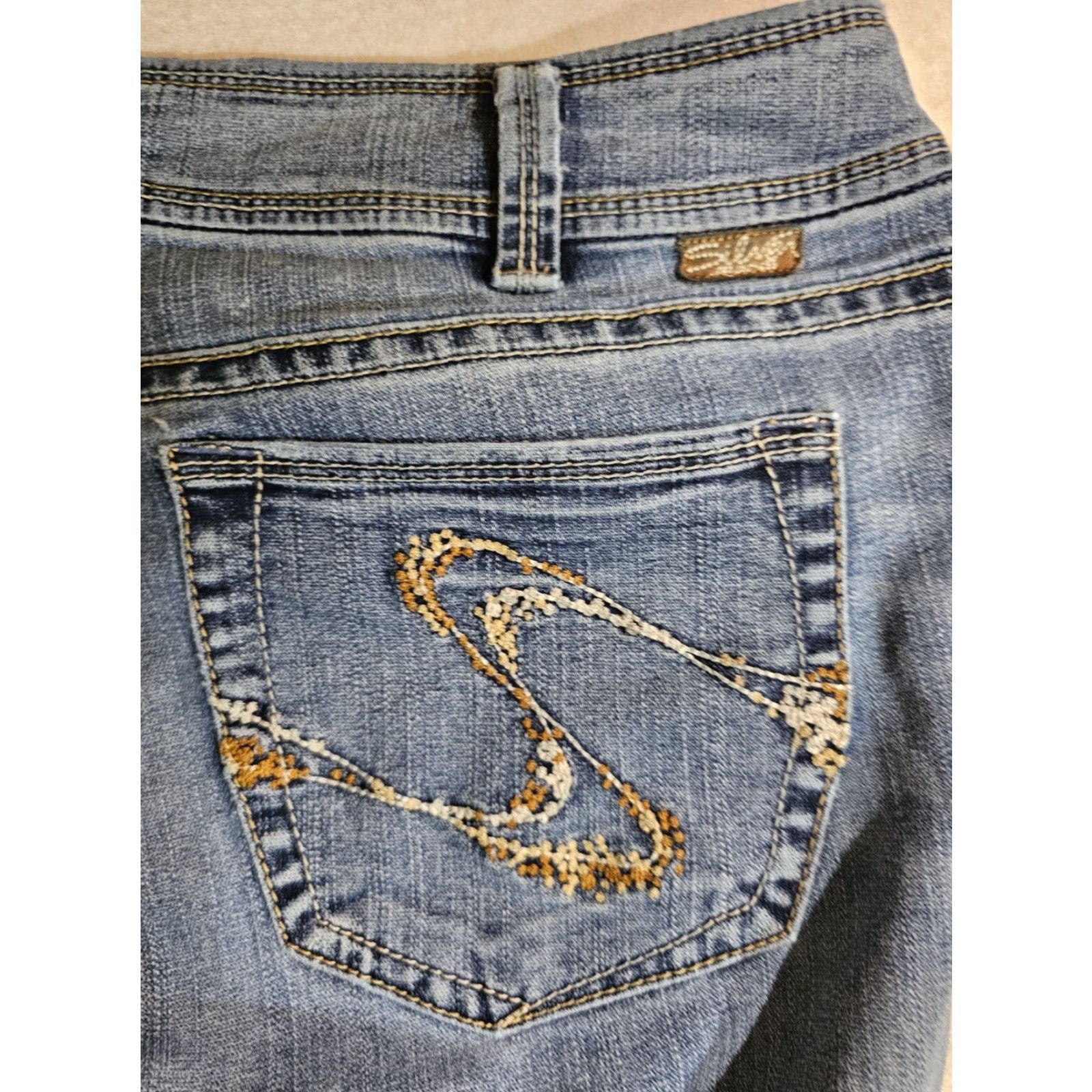 Silver Jeans Co. Classic Silver Jeans Julia Bootcut Denim Jeans Medium Wash Womens Size 33x32 Size 24" / US 00 / IT 34 - 7 Thumbnail