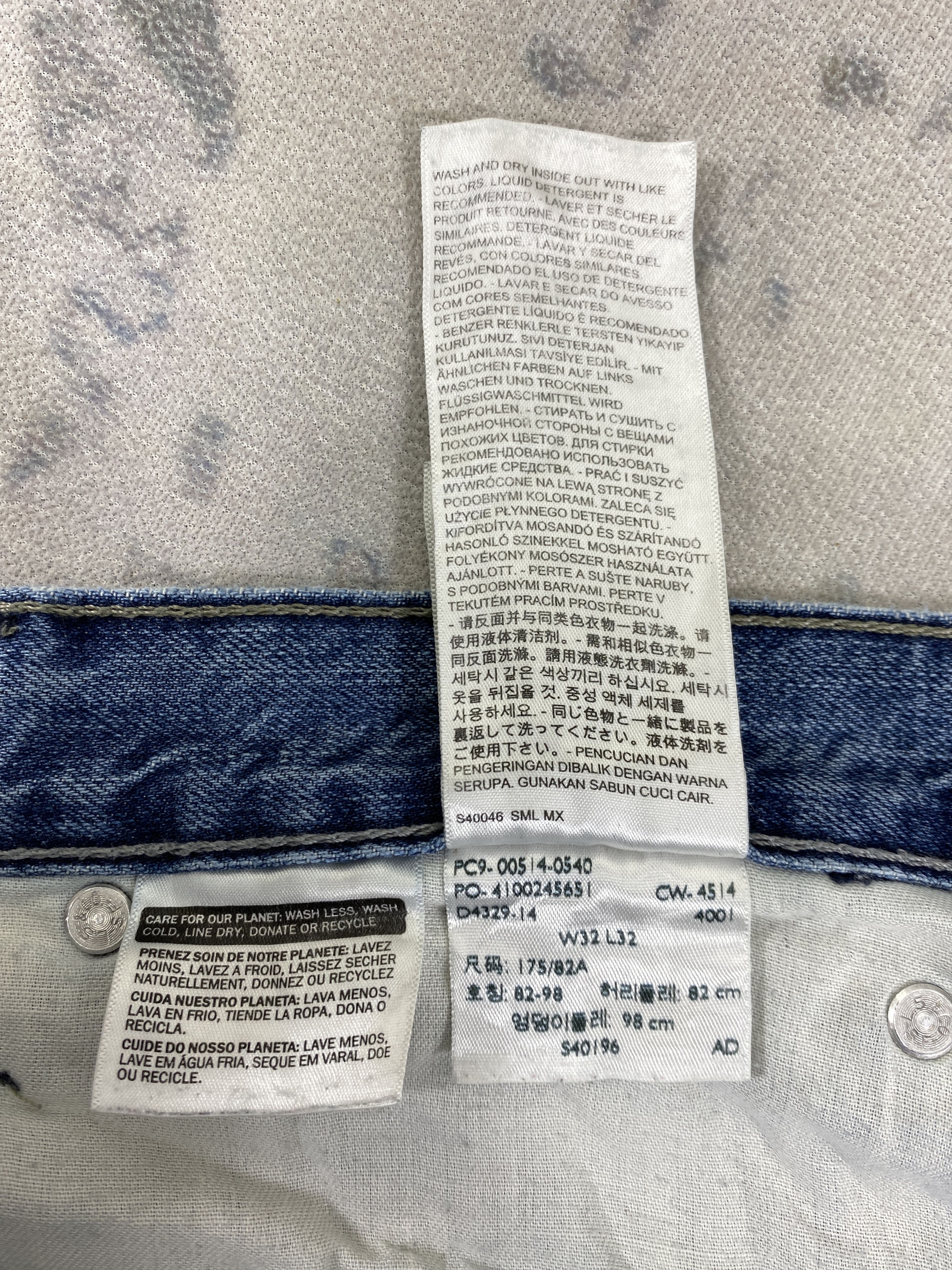 Levi's Distressed Light Wash Vintage Levi's 514 34x33 Denim -JN2082 Size US 34 / EU 50 - 11 Thumbnail