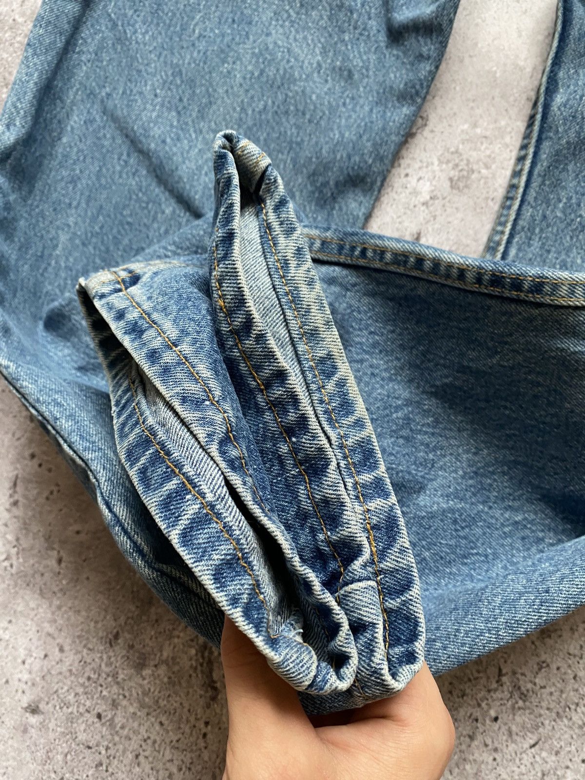 Levi's × Vintage Vintage Levi’s Made in USA 505 Denim Washed Jeans Size 38 Size US 38 / EU 54 - 12 Thumbnail