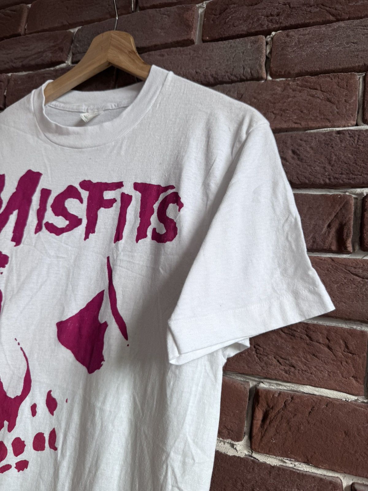 4GSELLER 80s Misfits Crimson Ghost Skull Shirt Horror Punk Band Tee L Size US L / EU 52-54 / 3 - 5 Thumbnail