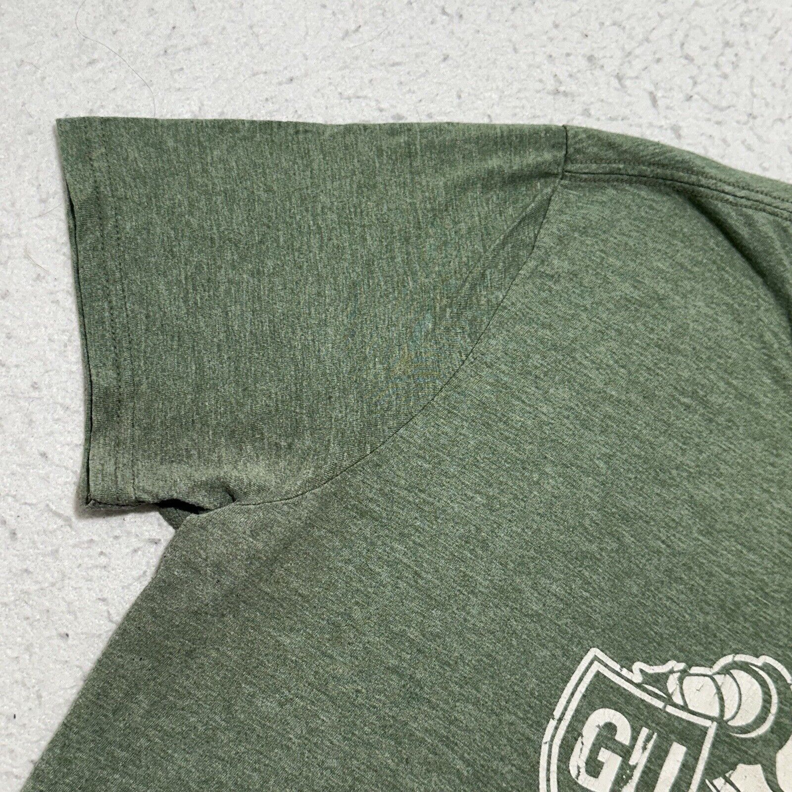 Other Gannon University GU Knights Medium Green Graphic T Shirt Size US M / EU 48-50 / 2 - 4 Thumbnail