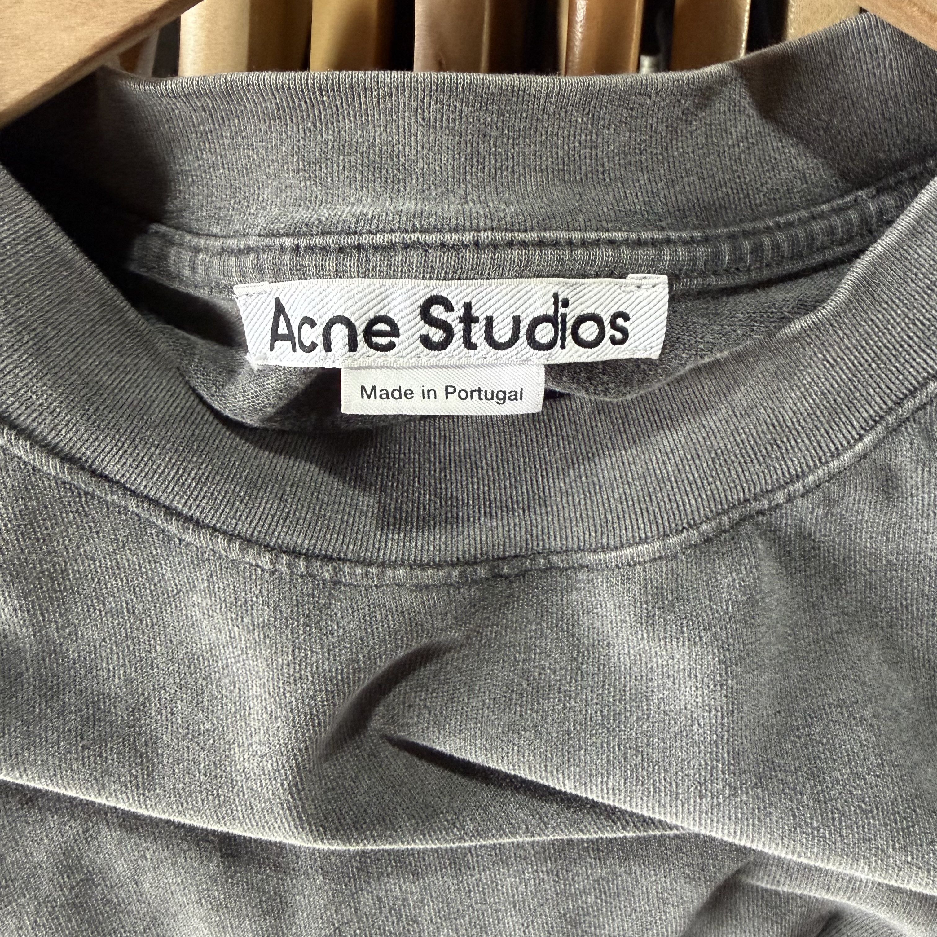 Acne Studios Acnestudios Rubber Logo Patch T shirt Unisex Large Gray Size US L / EU 52-54 / 3 - 8 Thumbnail