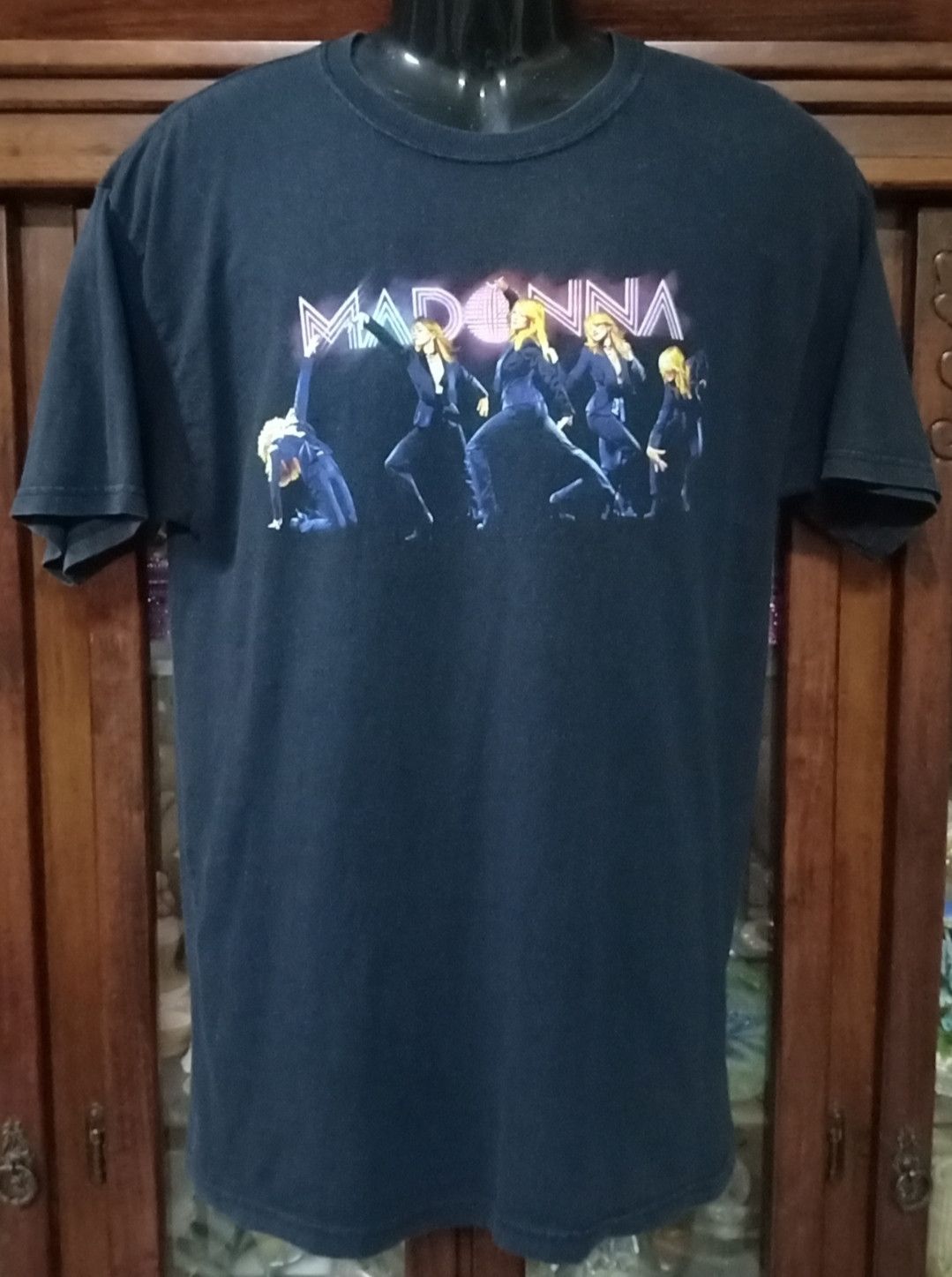 image of Band Tees x Tour Tee Vintage Madonna Confession Tour 2006 Tokyo Dome T-Shirt in Black (Size Medium)