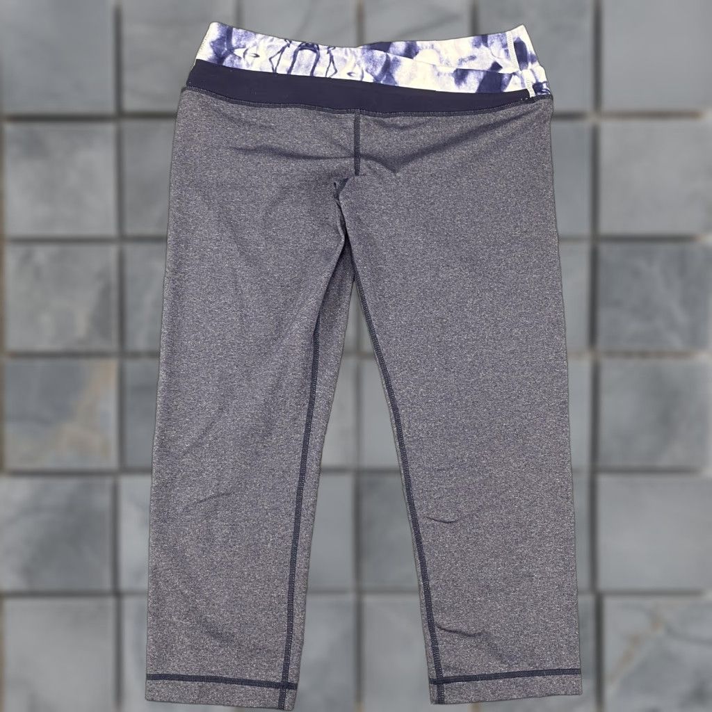 Lululemon Lululemon Crop Leggings Womens Small Blue Tie Dye Waist Roll Down Yoga Capris Size 28" / US 6 / IT 42 - 1 Thumbnail