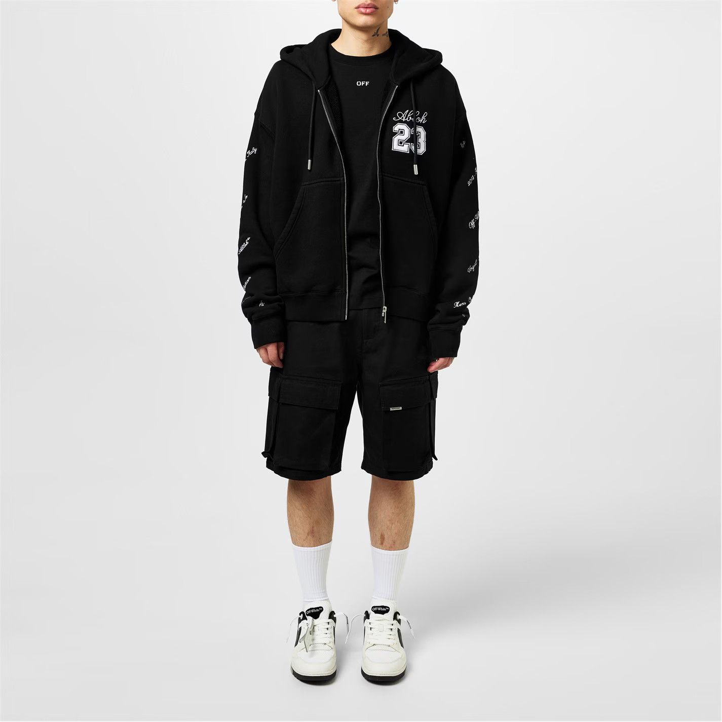 Off-White o1g2r1mq0226 Stamp Skate T-Shirt In Black Size US L / EU 52-54 / 3 - 6 Thumbnail