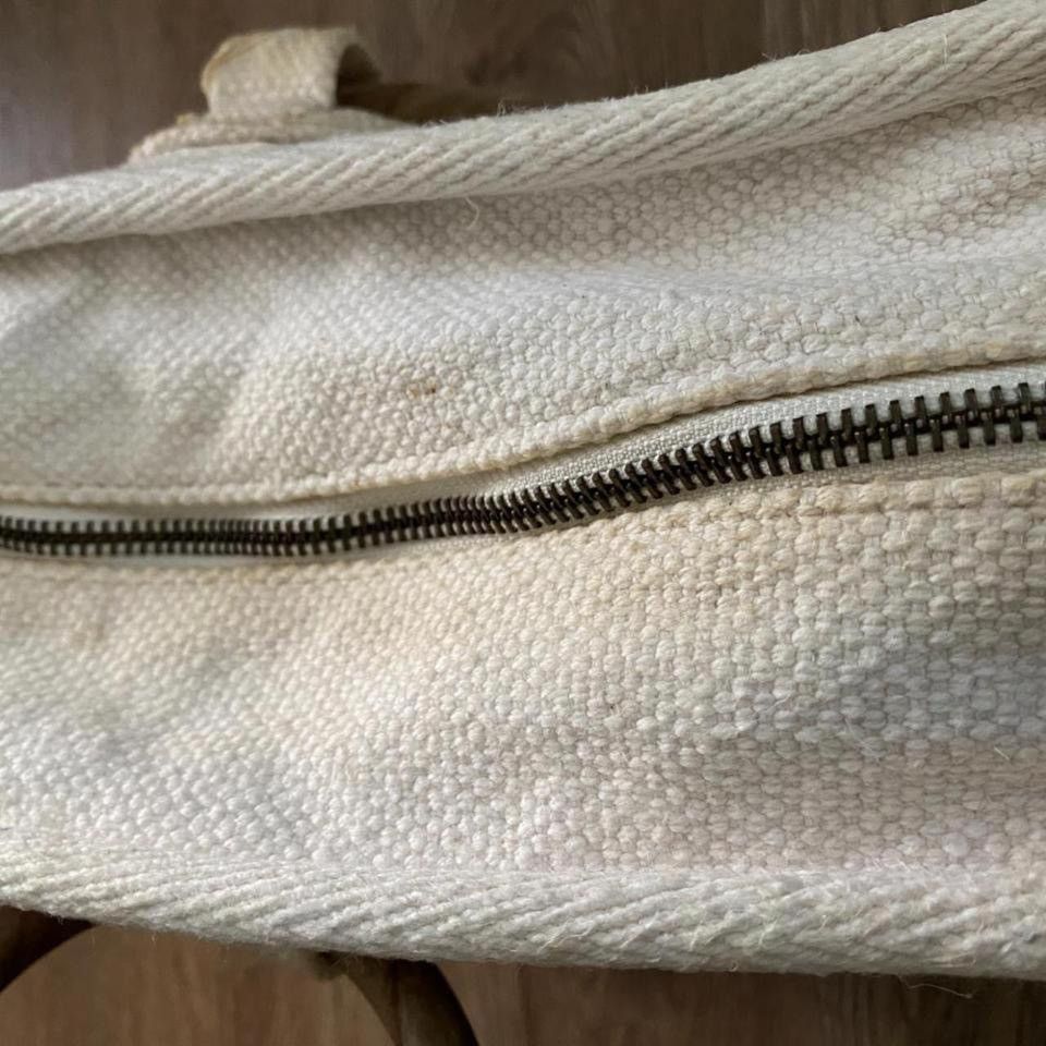 Other Handmade Universal Thread Ivory Purse with Wood Handles Size ONE SIZE - 7 Thumbnail