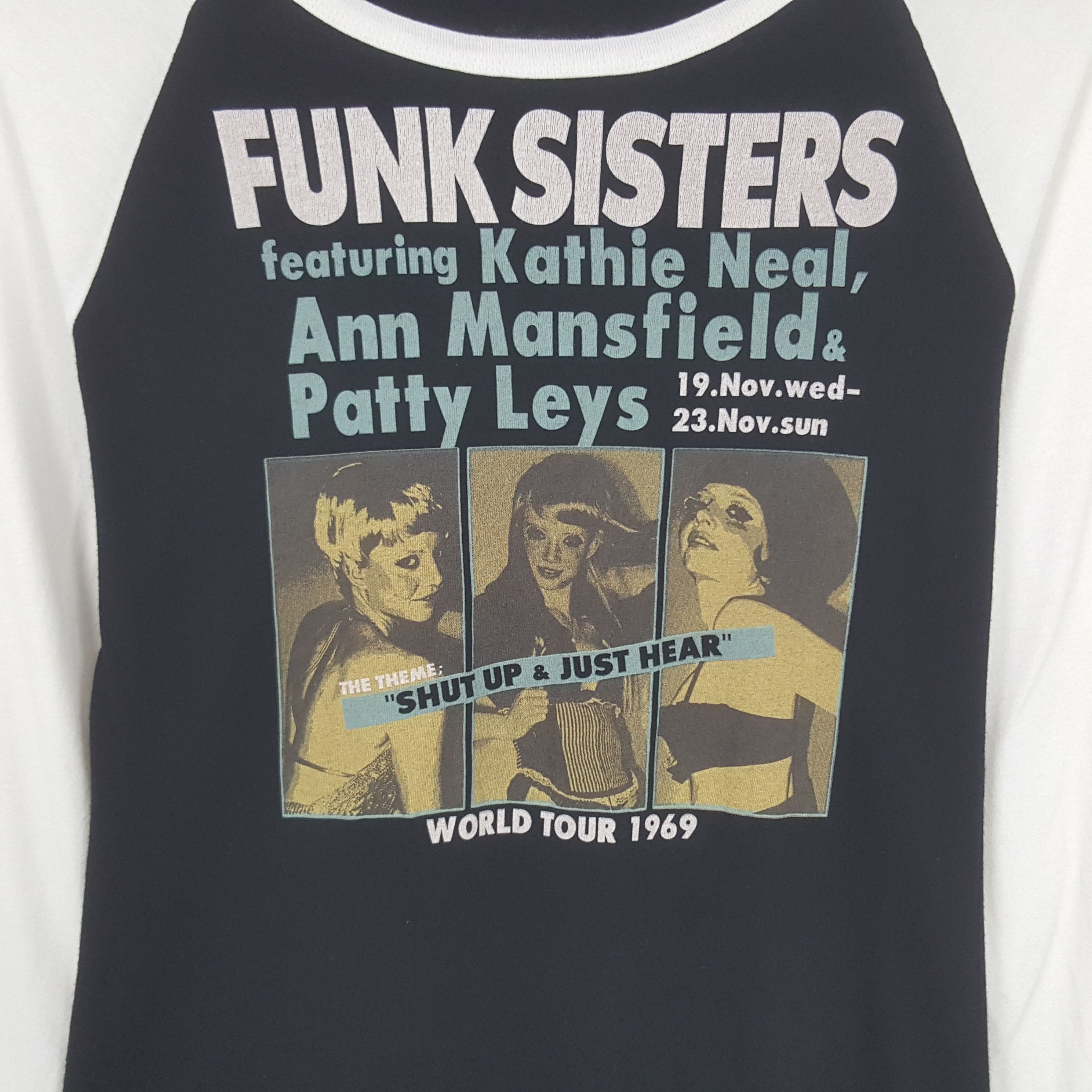 Band Tees Vintage Funk Sisters World Tour 1969 T-shirt Size US XS / EU 42 / 0 - 2 Thumbnail