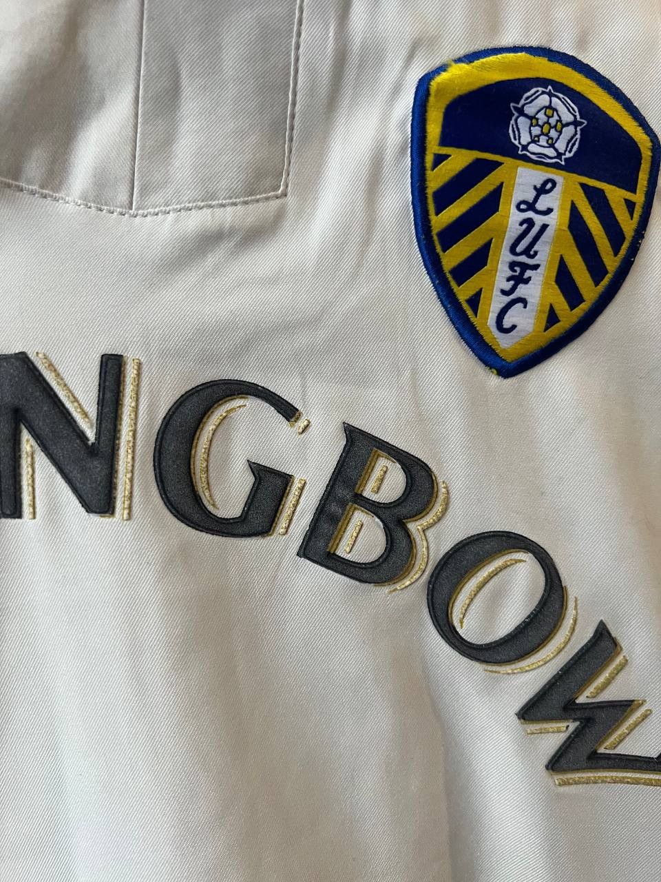 Vintage 2002/03 LEEDS UNITED HOME SOCCER JERSEY FOOTBALL SHIRT SIZEM Size US M / EU 48-50 / 2 - 7 Thumbnail