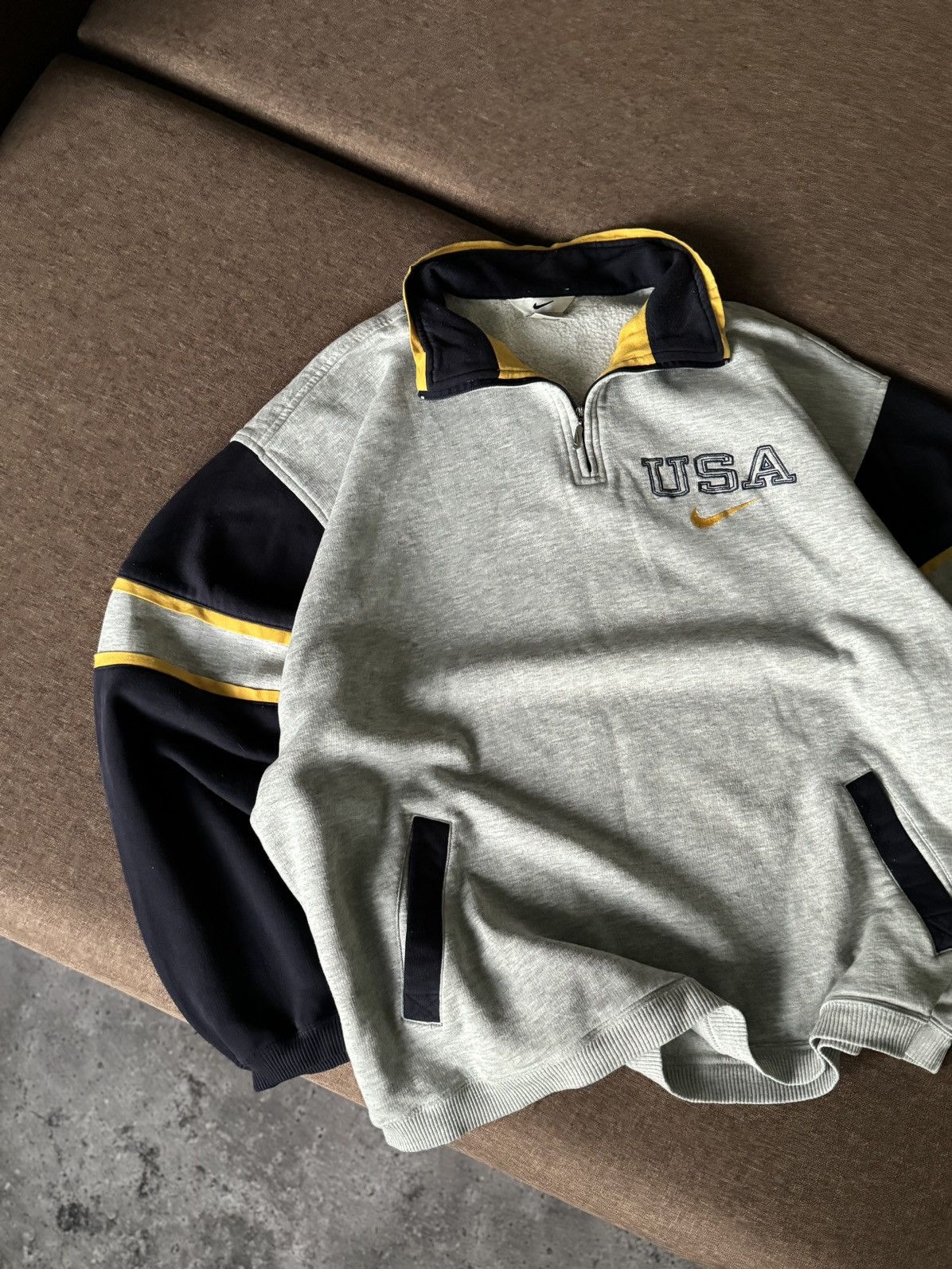 Nike × Vintage Vintage Nike USA oversized big logo 1/3 sweatshirt Size US XL / EU 56 / 4 - 9 Thumbnail
