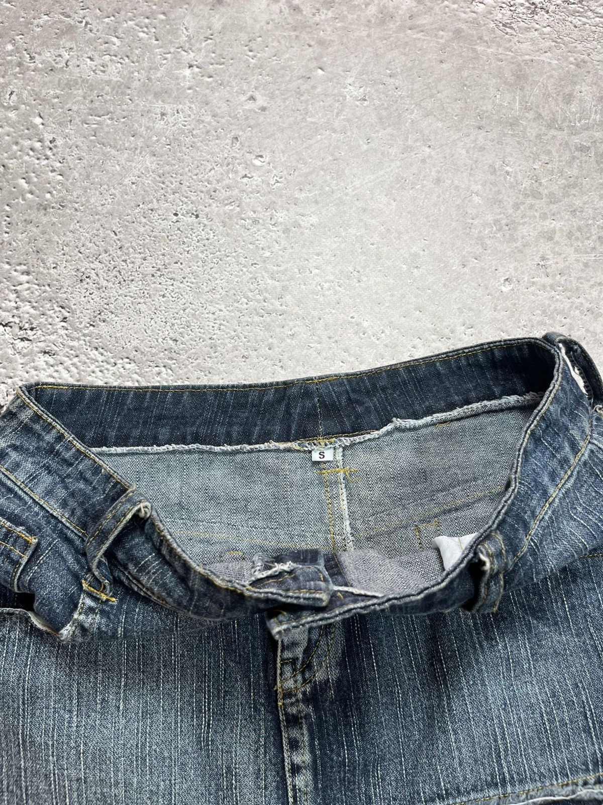 Other Y2K Distressed Denim Mini Skirt Women’s Size S Size 28" / US 6 / IT 42 - 8 Thumbnail