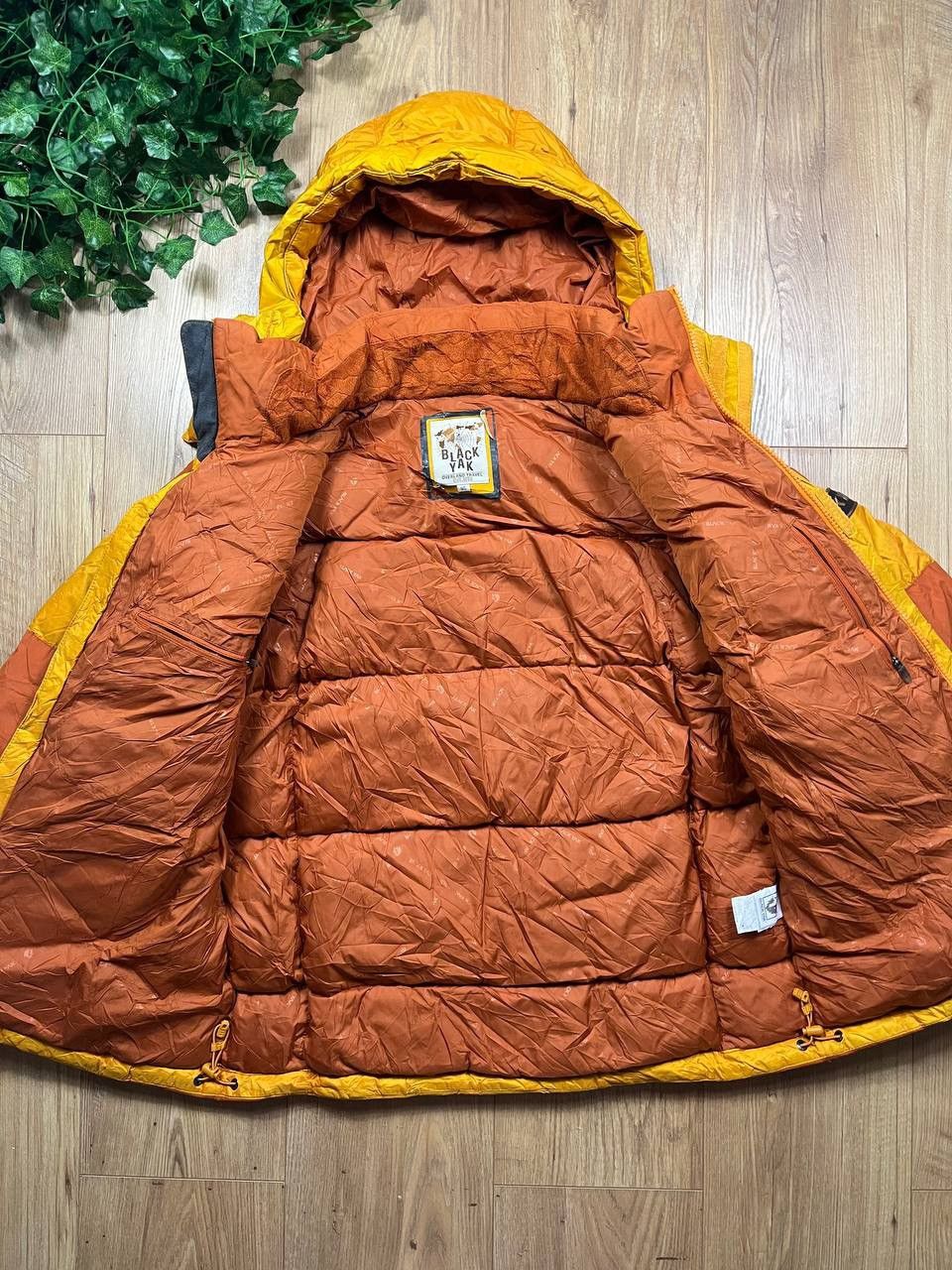 BLACKYAK 00’s BLACK YAK GORPCORE RARE Y2K DOWN PUFFER JACKET RARE Size US M / EU 48-50 / 2 - 12 Thumbnail