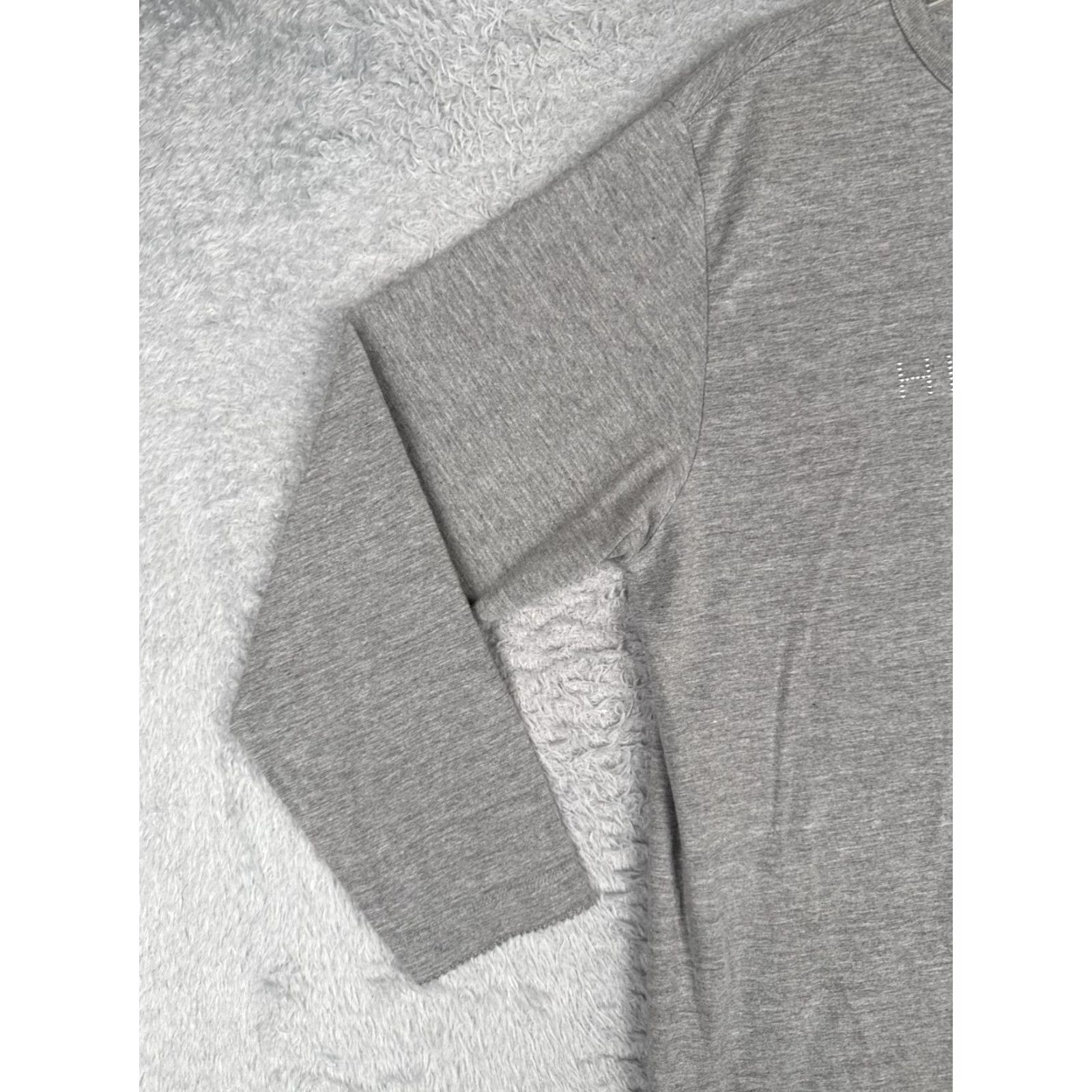 Tommy Hilfiger Tommy Hilfiger Shirt Women L Gray Crew Long Sleeve Bling Rhinestone Logo Cotton Casual Knit All Seasons Vintage NoN/A Size L / US 10 / IT 46 - 3 Thumbnail