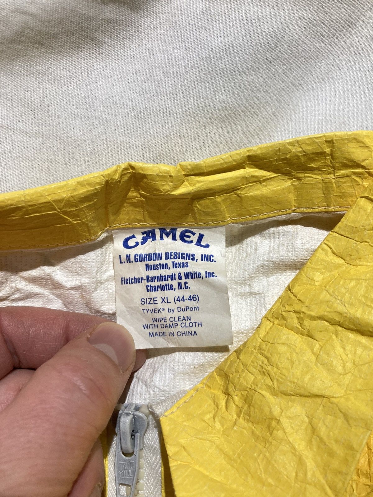 Vintage 1992 Camel Cigarettes zip-up lightweight jacket, size XL Size US XL / EU 56 / 4 - 4 Thumbnail