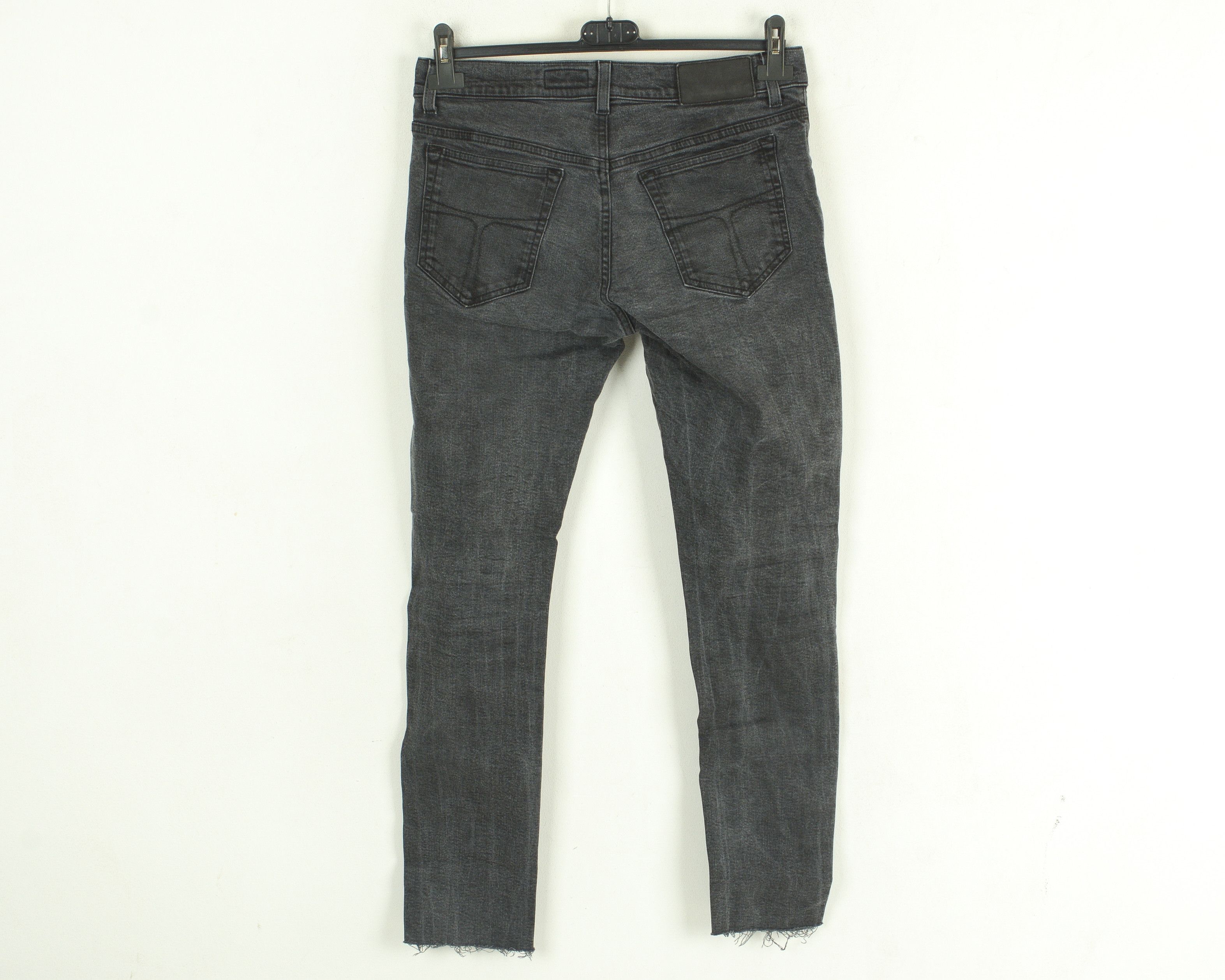 Tiger of Sweden Slim W31 L34 Jeans Denim Pants Trousers Black Skinny Zip Size US 31 - 3 Thumbnail