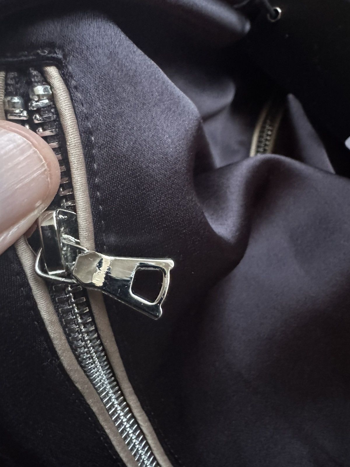 Keiser Clark KEISER CLARK jacket SIZES IN PHOTOS SHOWN BY TAPE MEASURE Size US M / EU 48-50 / 2 - 16 Thumbnail