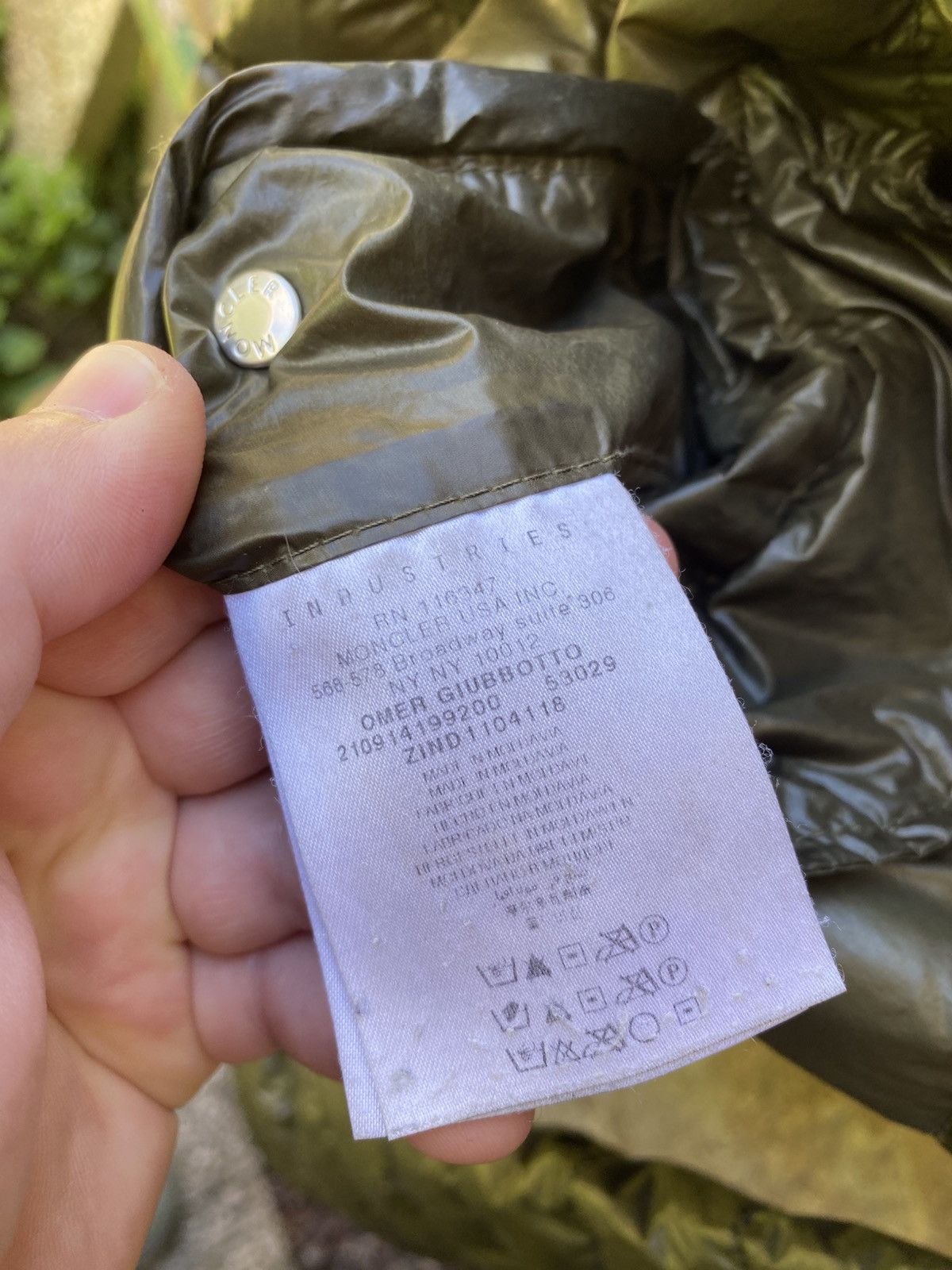 Moncler Moncler Omer Jacket Light Down Quilted Size 3 Olive Color Size US L / EU 52-54 / 3 - 24 Thumbnail