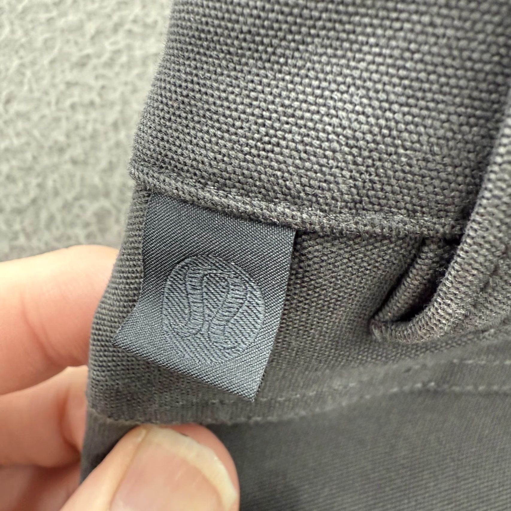 Lululemon Lululemon ABC Pants Mens 31 Gray Five-Pocket Slim Fit Chino Casual Stretch Wearable Light Logo Minor Details N/A Size US 31 - 4 Thumbnail