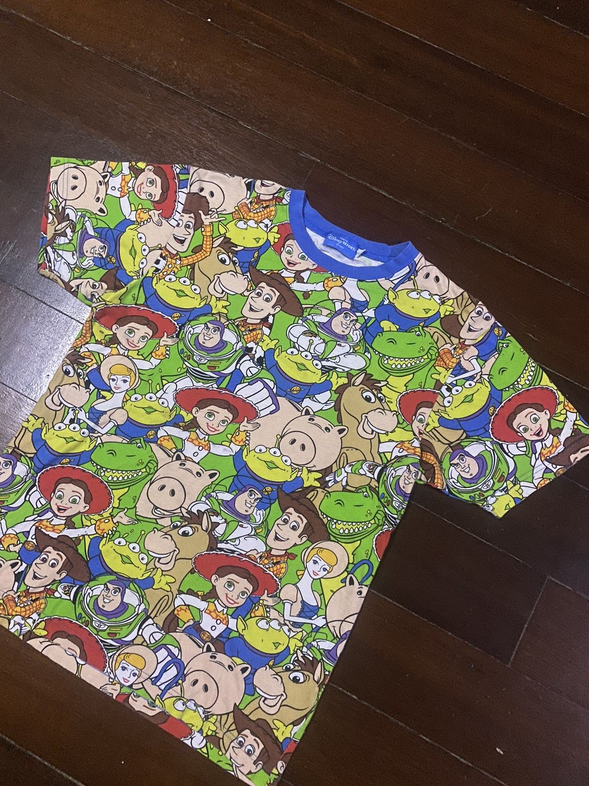 Disney × Vintage Vintage Toy Story Buzz Lightyear tokyo disney full print Size US S / EU 44-46 / 1 - 3 Thumbnail