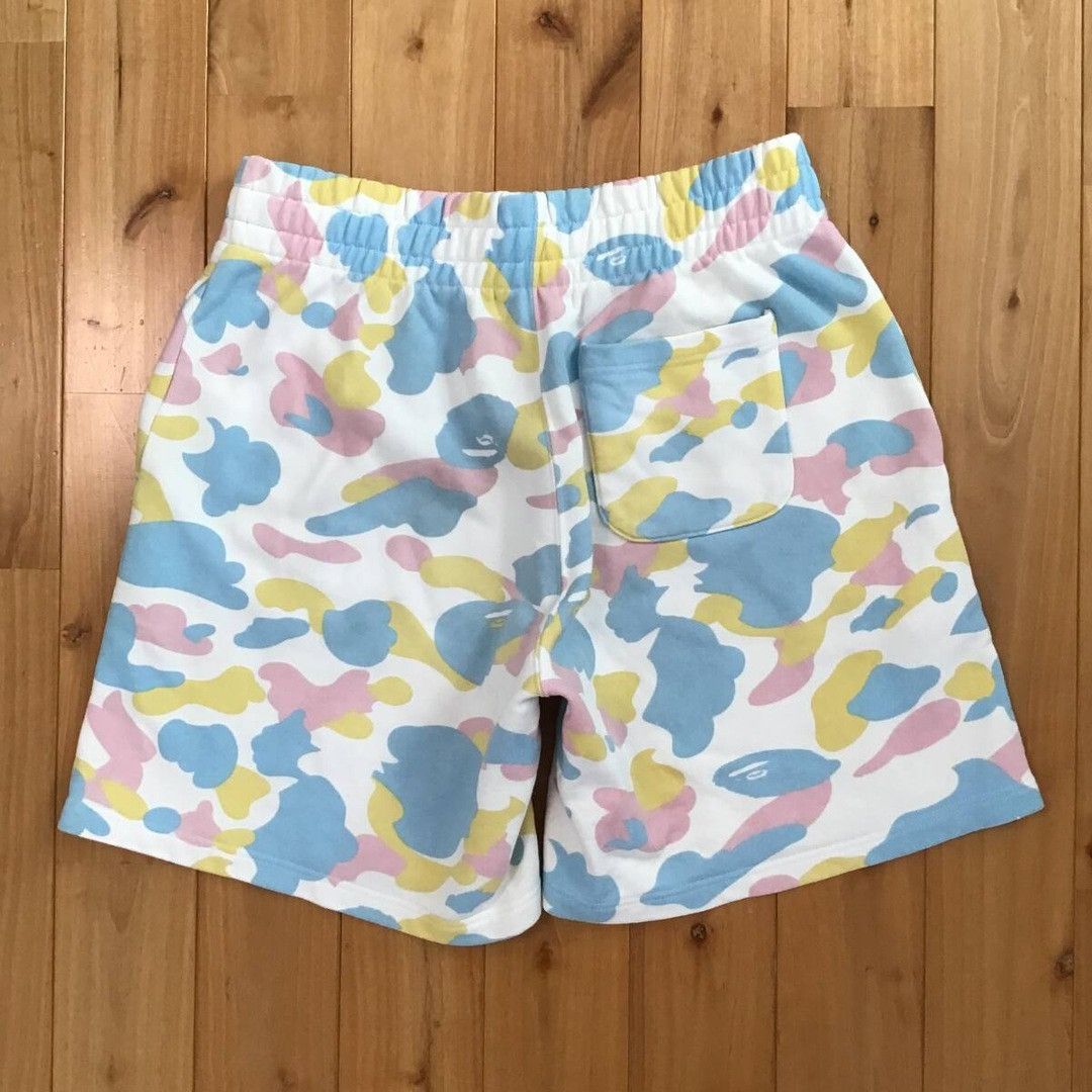 Bape BAPE Multi camo sweat shorts cotton candy camo APE ★size M Size 36" / US 14 / IT 50 - 2 Thumbnail