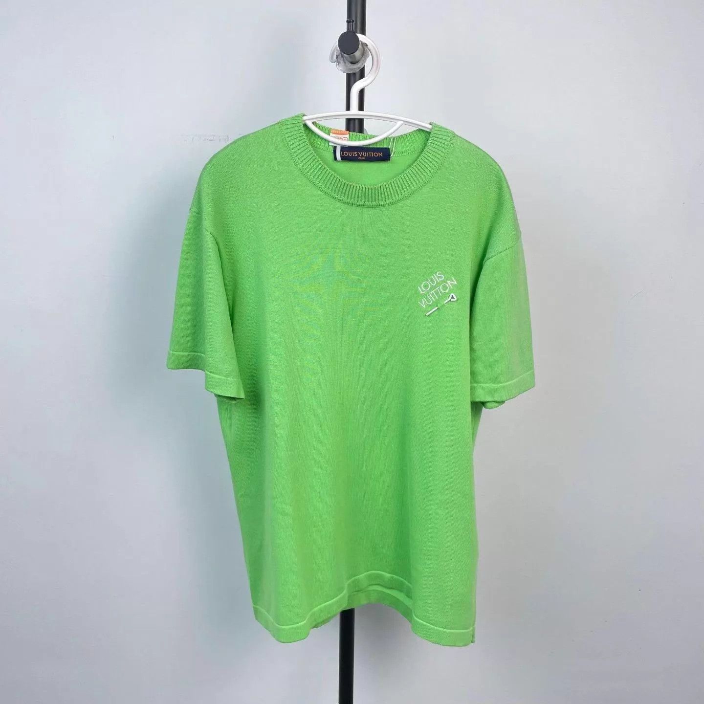 Louis Vuitton LV Knit Short-Sleeve T-Shirt Embroidered Logo M Size US M / EU 48-50 / 2 - 1 Thumbnail