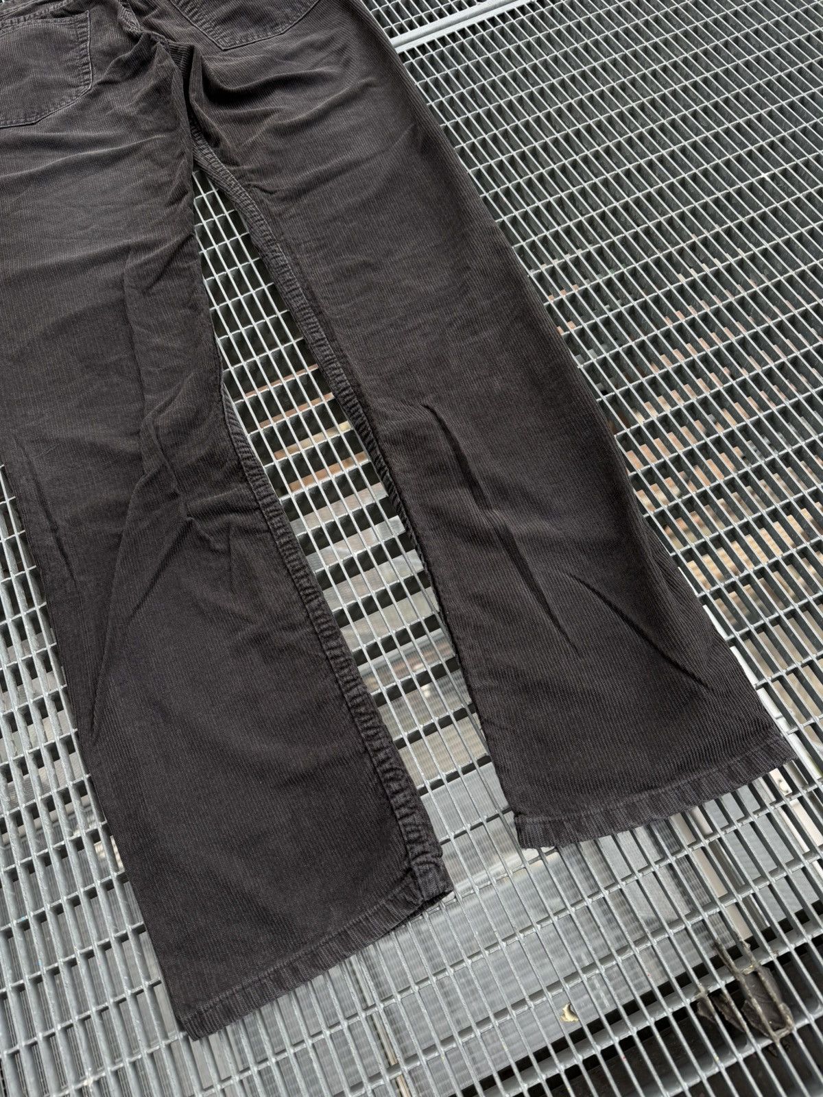 Helmut Lang Helmut Lang Corduroy Velvet Jeans Size US 28 / EU 44 - 11 Thumbnail