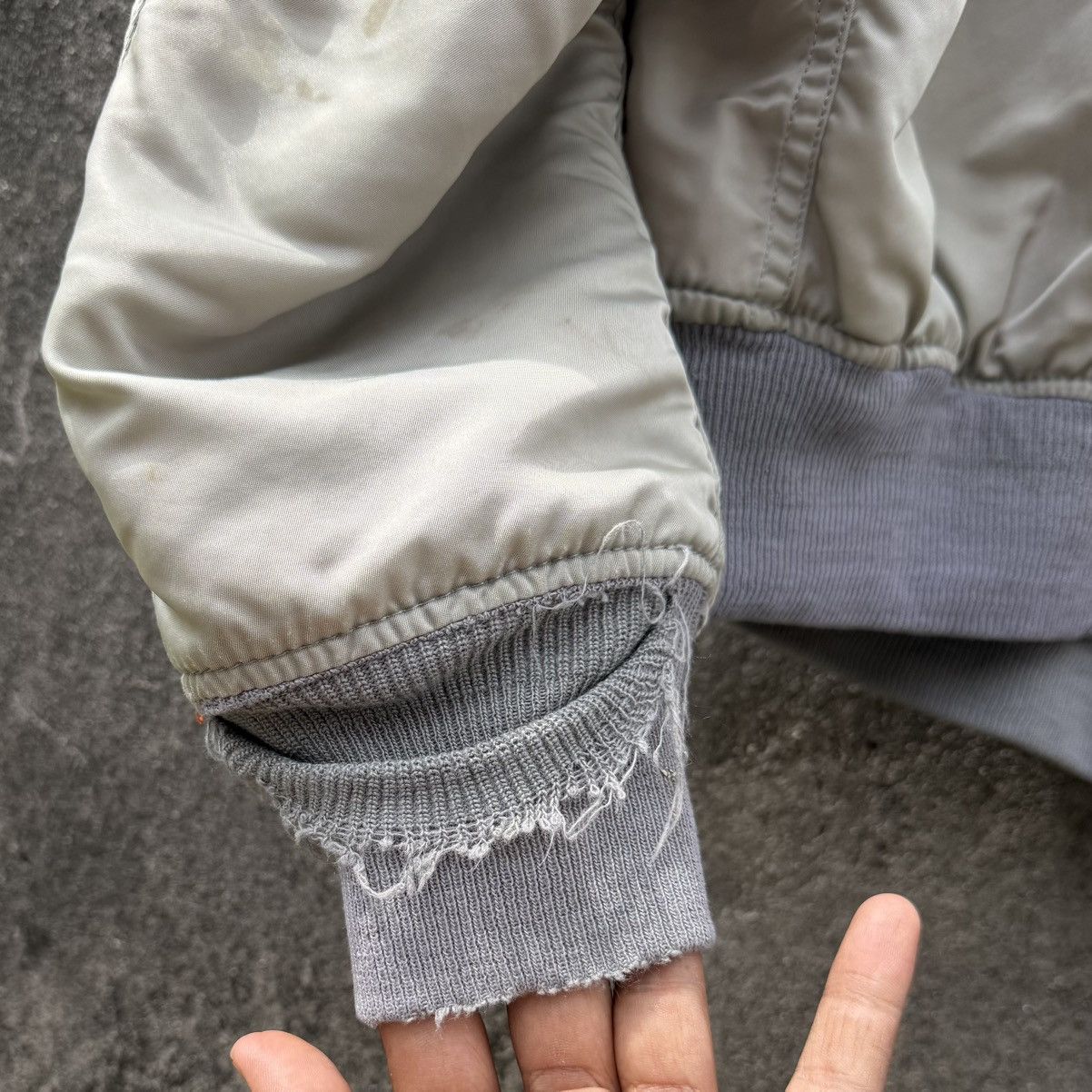 Alpha Industries VTG Alpha Industries Flyers Intermediate Ma-1 Bomber Jacket Size US XL / EU 56 / 4 - 17 Thumbnail