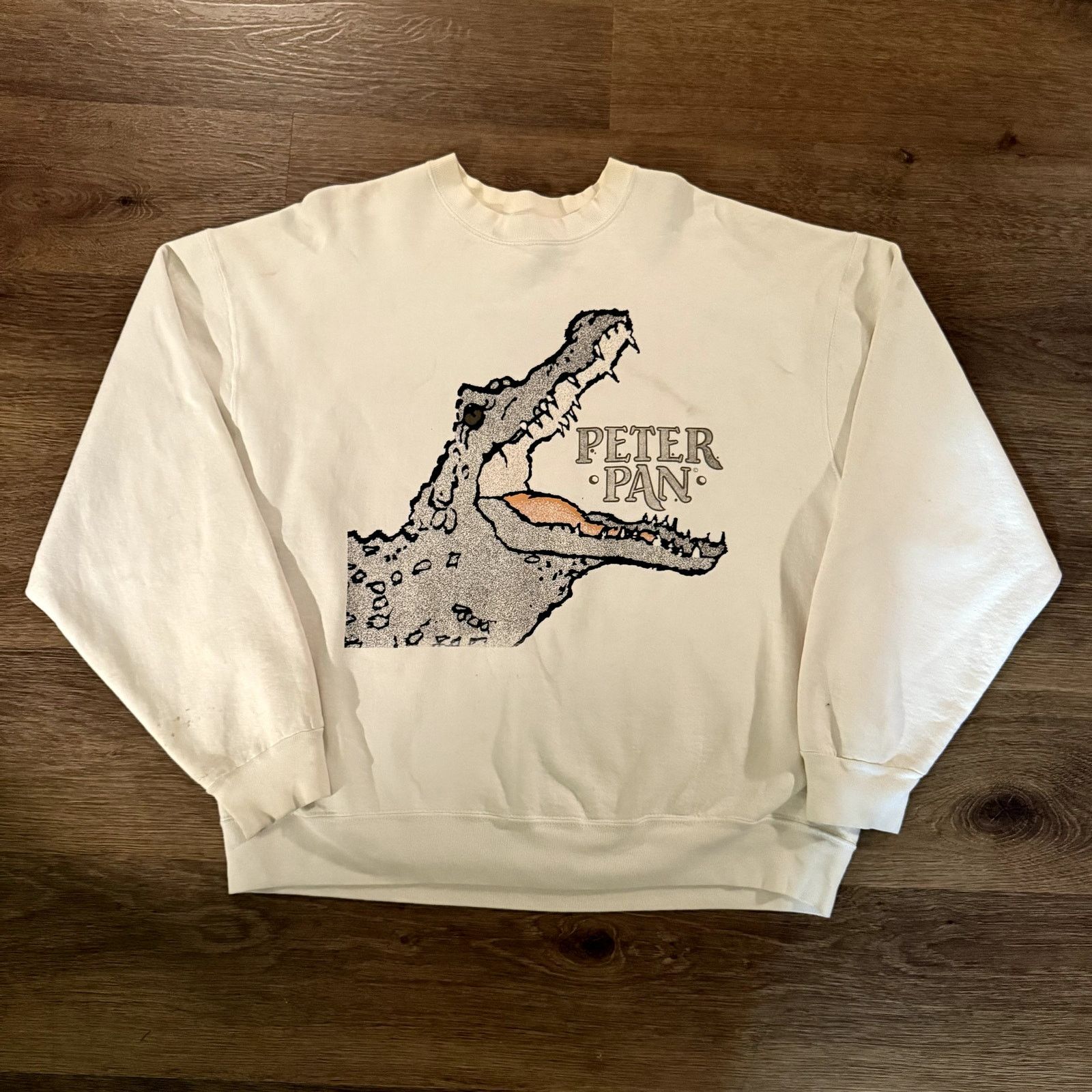 Fruit Of The Loom Vintage Peter Pan Production Aligator Crew Neck Size US XL / EU 56 / 4 - 1 Thumbnail