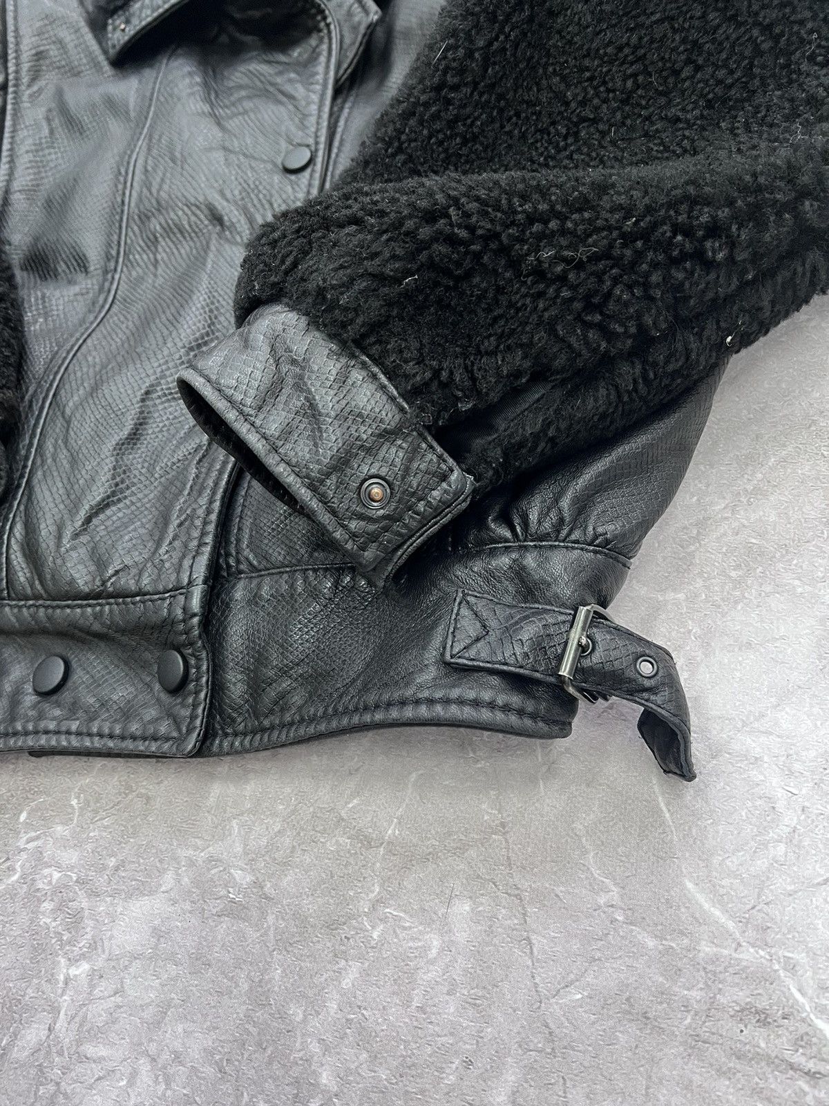 Japanese Brand × Vintage SALE💣💣 Vintage B3 Style Aeroforce Shearling Leather Jacket Size US S / EU 44-46 / 1 - 4 Thumbnail