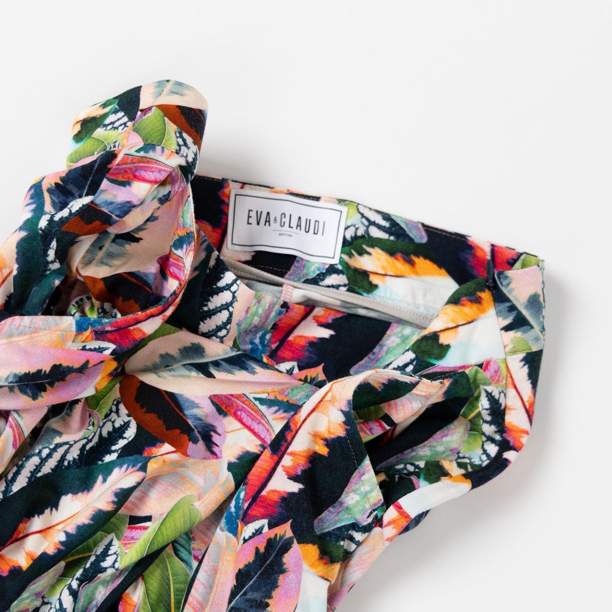 Other Eva Claudi Floral Pants Multicolor Leaf Print Trousers Size 27" / US 4 / IT 40 - 4 Thumbnail
