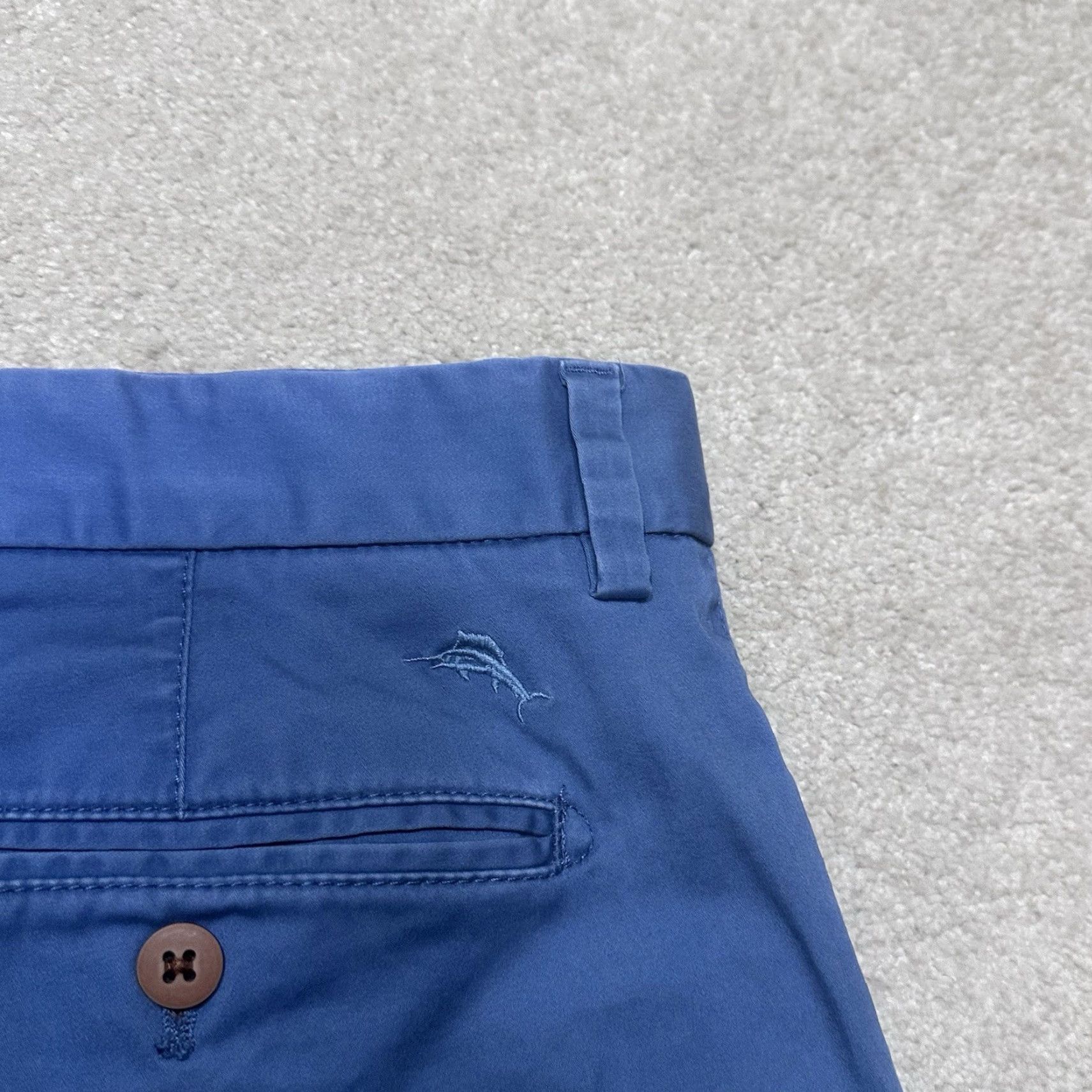 Tommy Bahama Tommy Bahama Chino Pants Mens 35x34 Beach Chino Pants Casual Straight 5-Pocket Cotton Brown Navy Beach 90s Mens Size US 35 - 5 Thumbnail