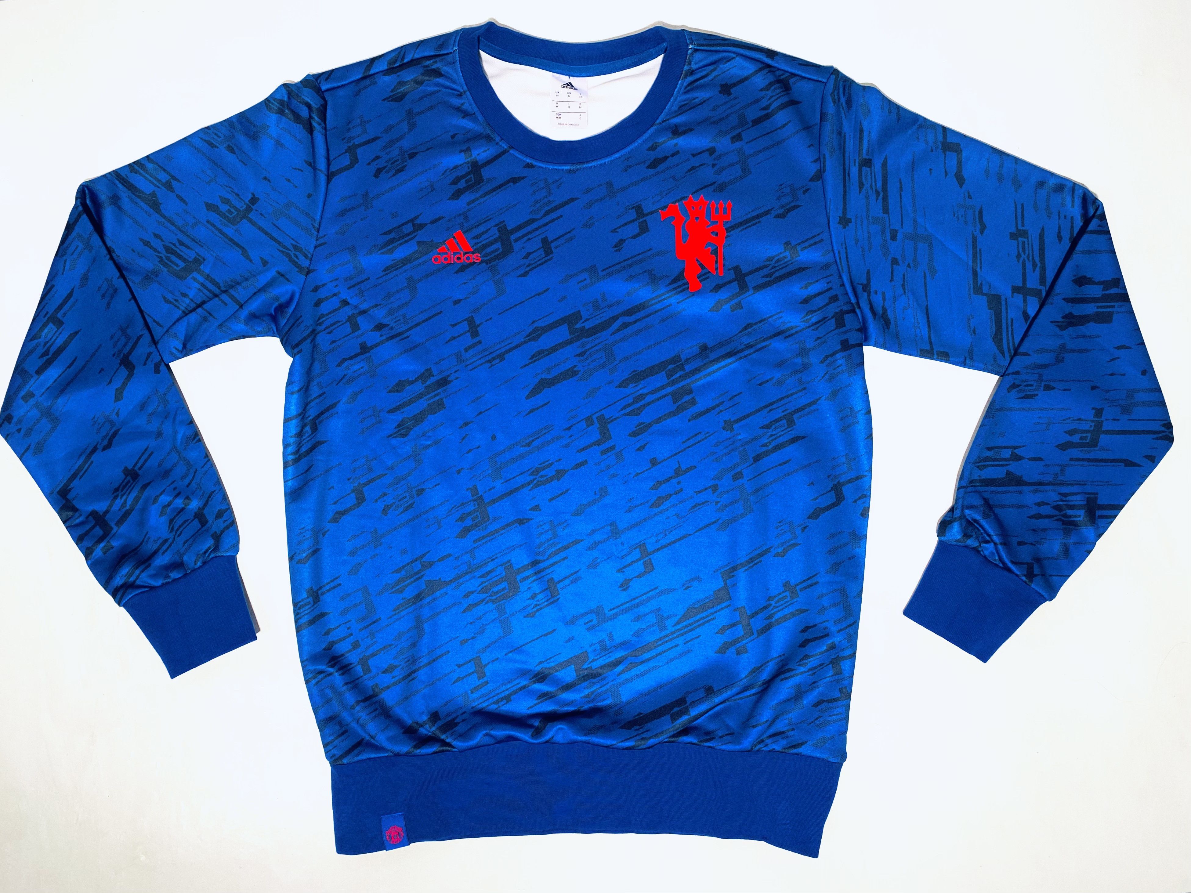 Adidas Manchester United Seasonal Special Sweathshirt / Jumper 2016 Size US M / EU 48-50 / 2 - 5 Thumbnail