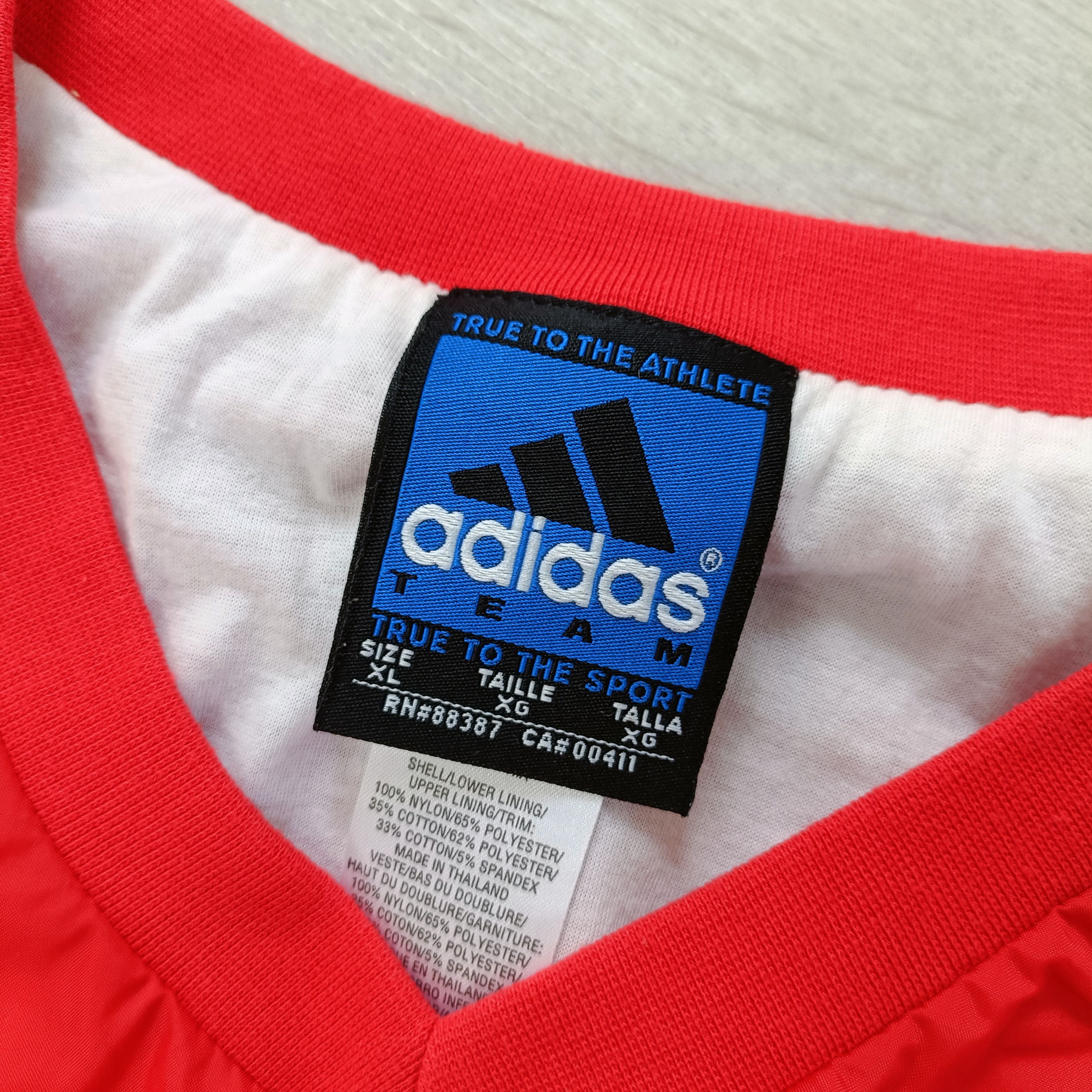 Adidas × Vintage Men's Red Jacket VINTAGE ! Size US XL / EU 56 / 4 - 3 Thumbnail