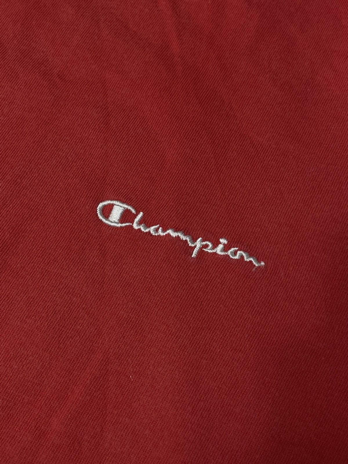 Champion × Vintage 🔥Offers🔥Champion Vintage Y2K Tee Mini Logo Rare Size US M / EU 48-50 / 2 - 3 Thumbnail