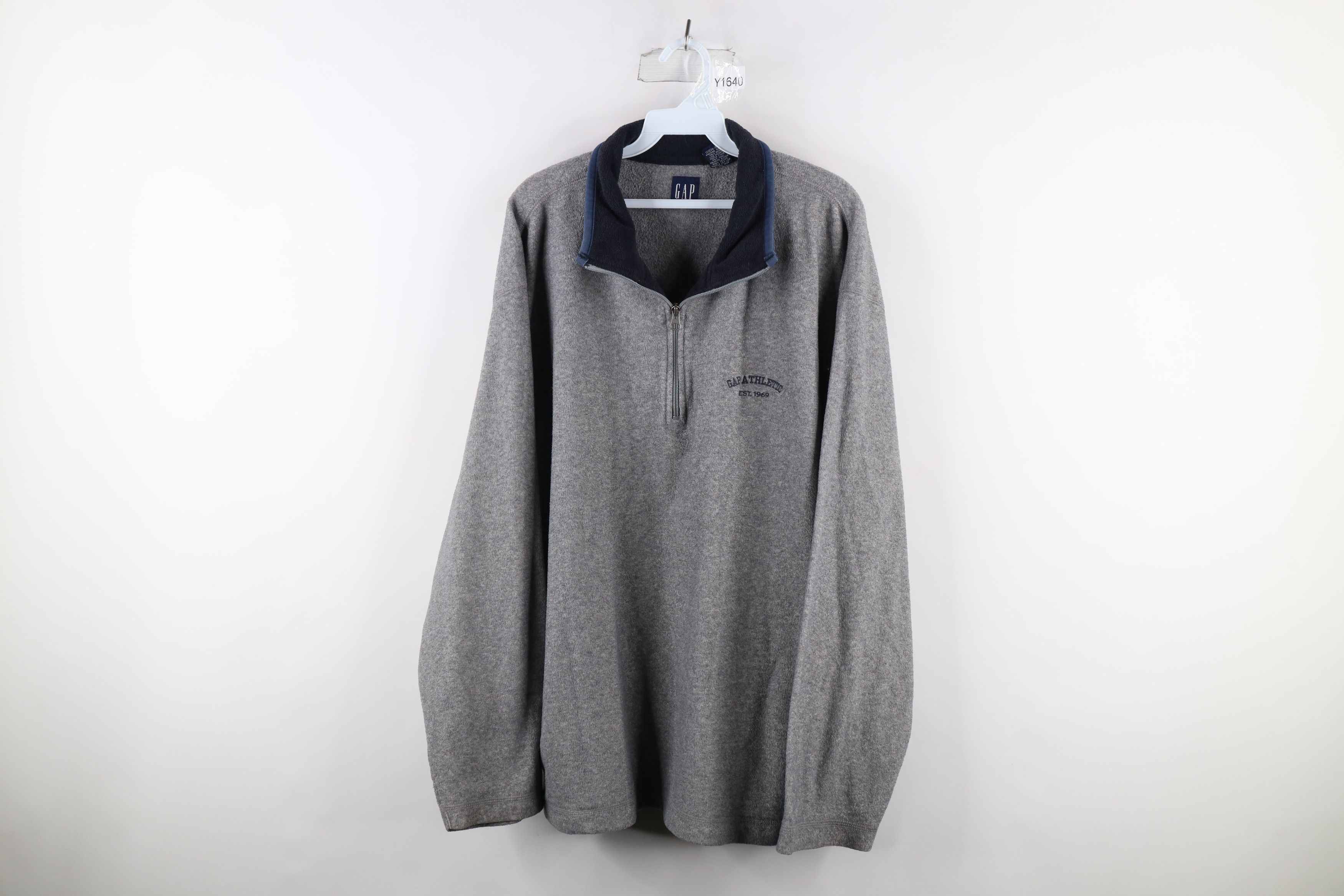 Vintage Vintage 90s Gap Athletic Half Zip Fleece Pullover Sweater Size US XL / EU 56 / 4 - 1 Preview