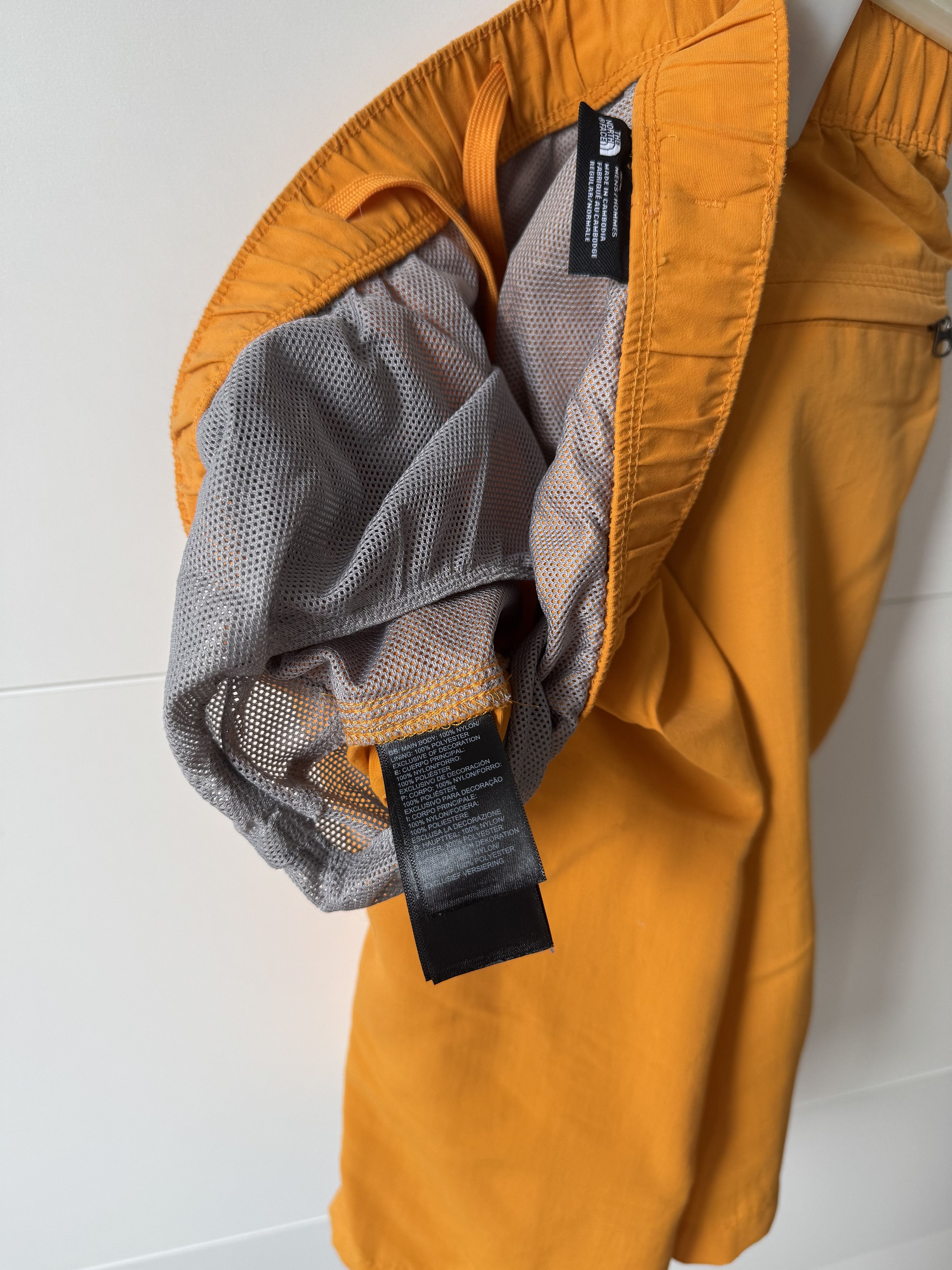 The North Face [M] Classic V Rapids Water Short in Flame Orange (SS20) Size US 30 / EU 46 - 7 Thumbnail