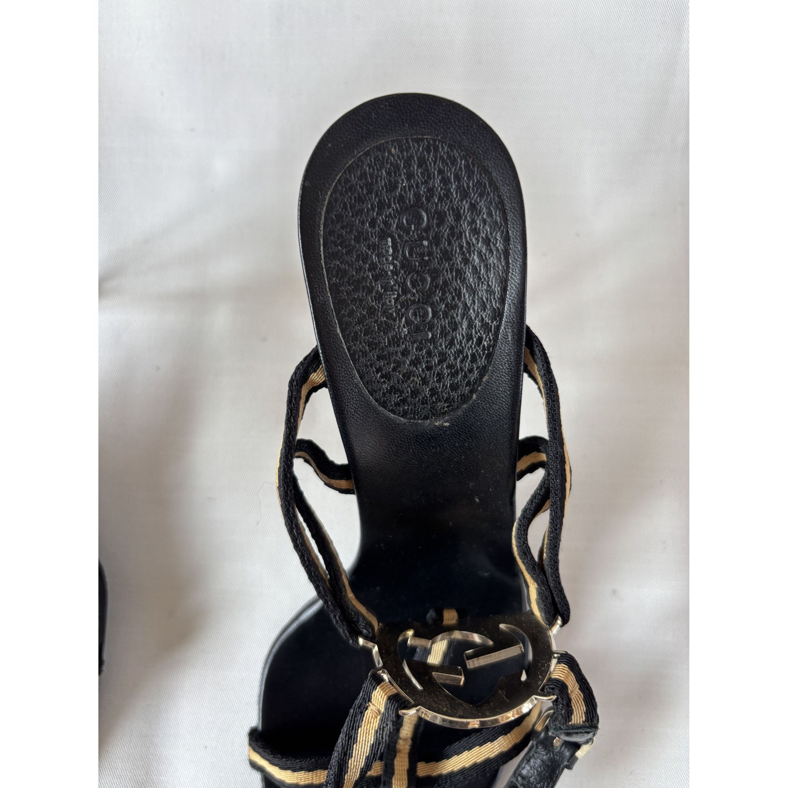 Gucci Gucci heeled sandals – black leather & gold GG logo Size US 8 / IT 38 - 4 Thumbnail