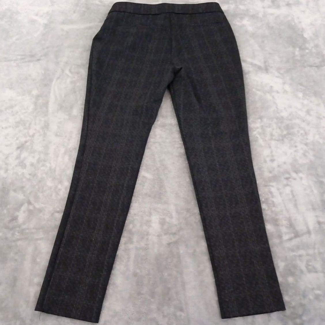 Calvin Klein Calvin Klein Womens Ankle Pants Size 6 Gray Plaid Pull On Mid Rise 30x28 Size 28" / US 6 / IT 42 - 6 Thumbnail